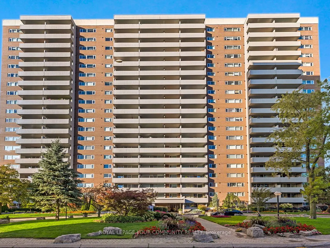 270 Scarlett Road, #2012