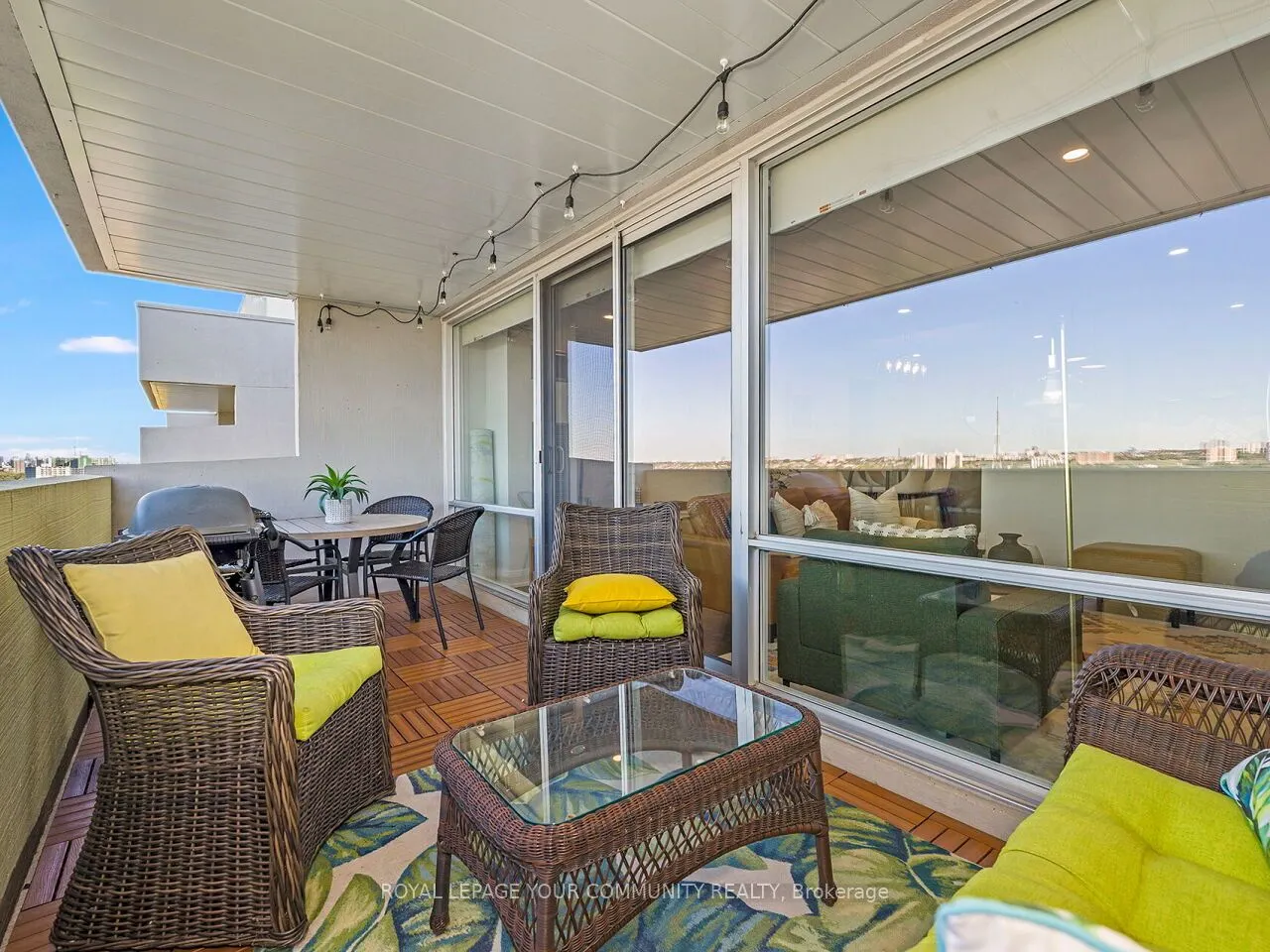 270 Scarlett Road, #2012