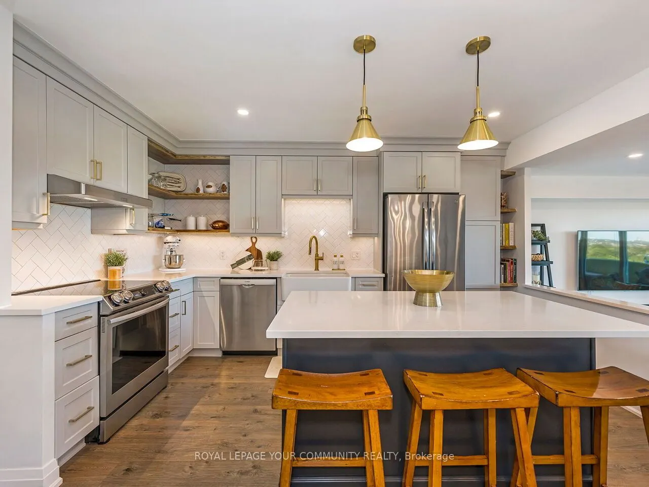 270 Scarlett Road, #2012
