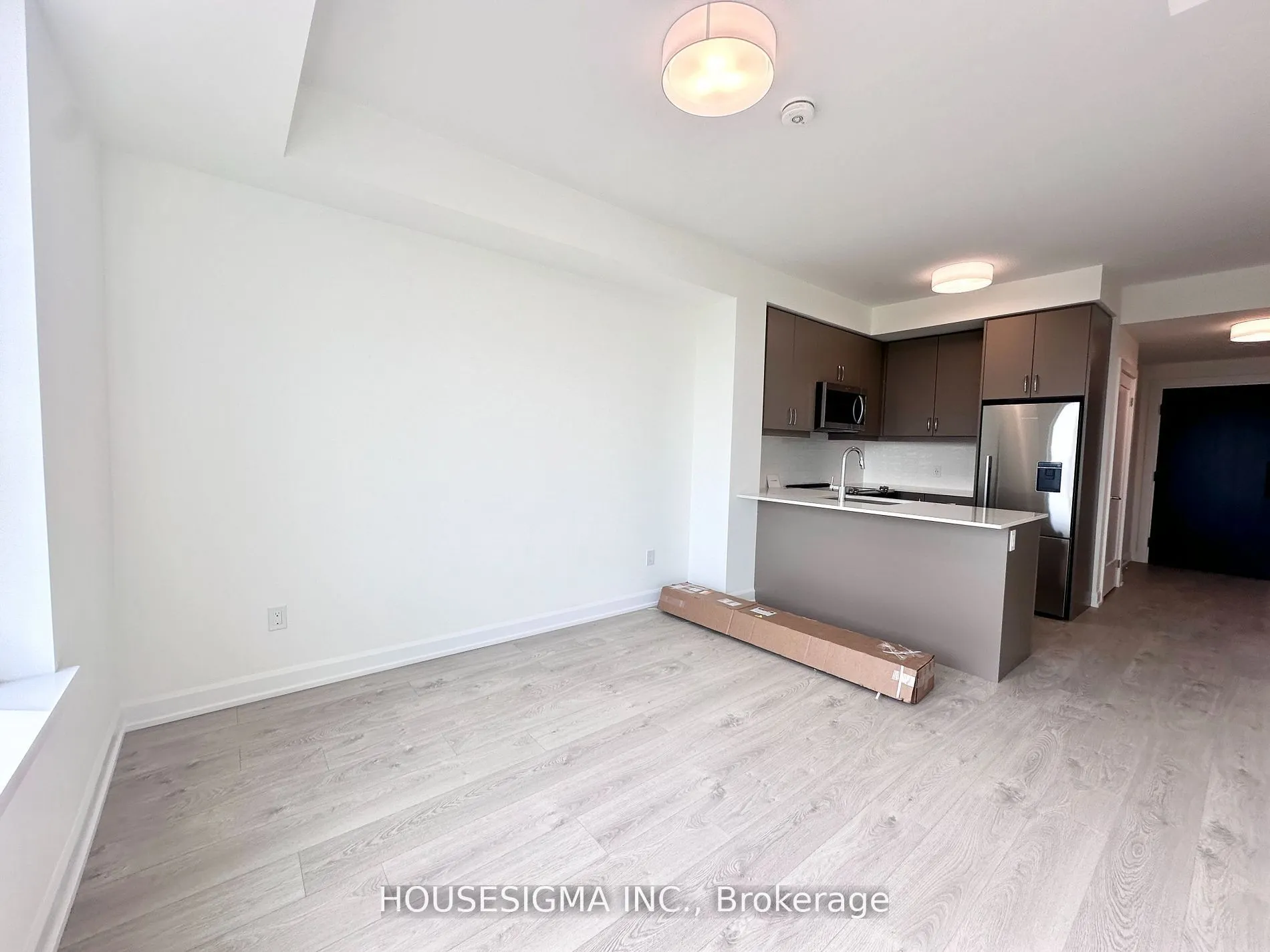 3220 William Coltson Avenue, #812
