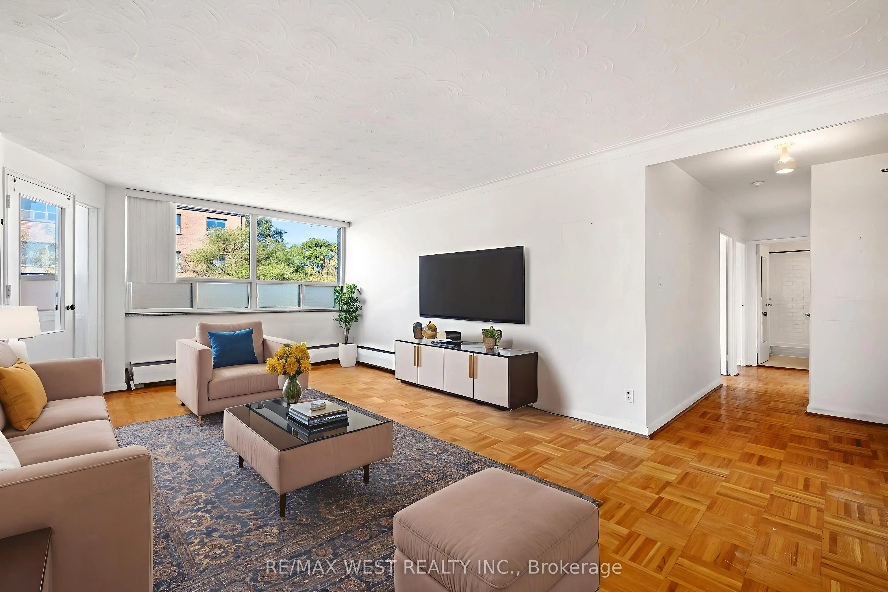 8 Kinsdale Boulevard, #35