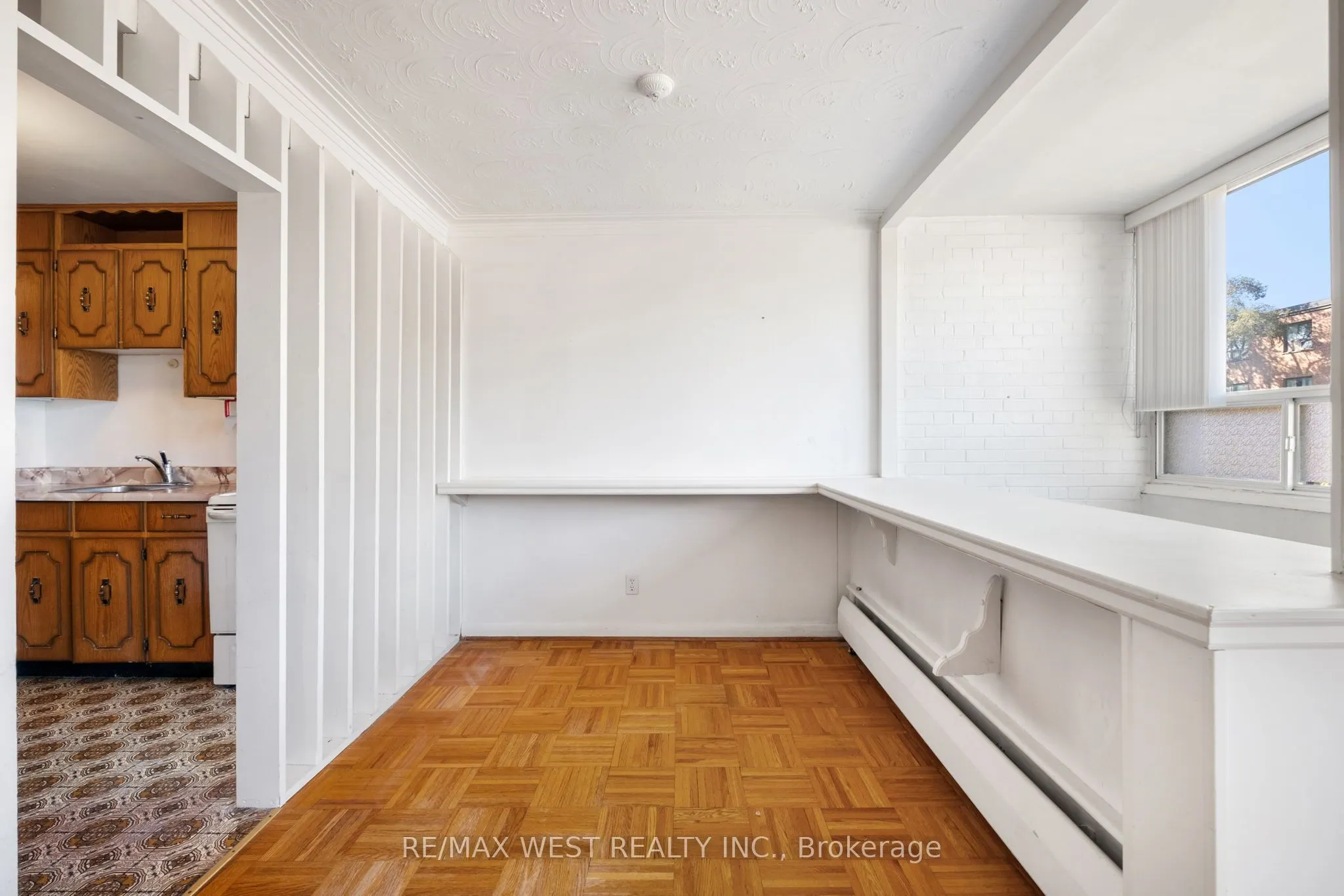 8 Kinsdale Boulevard, #35