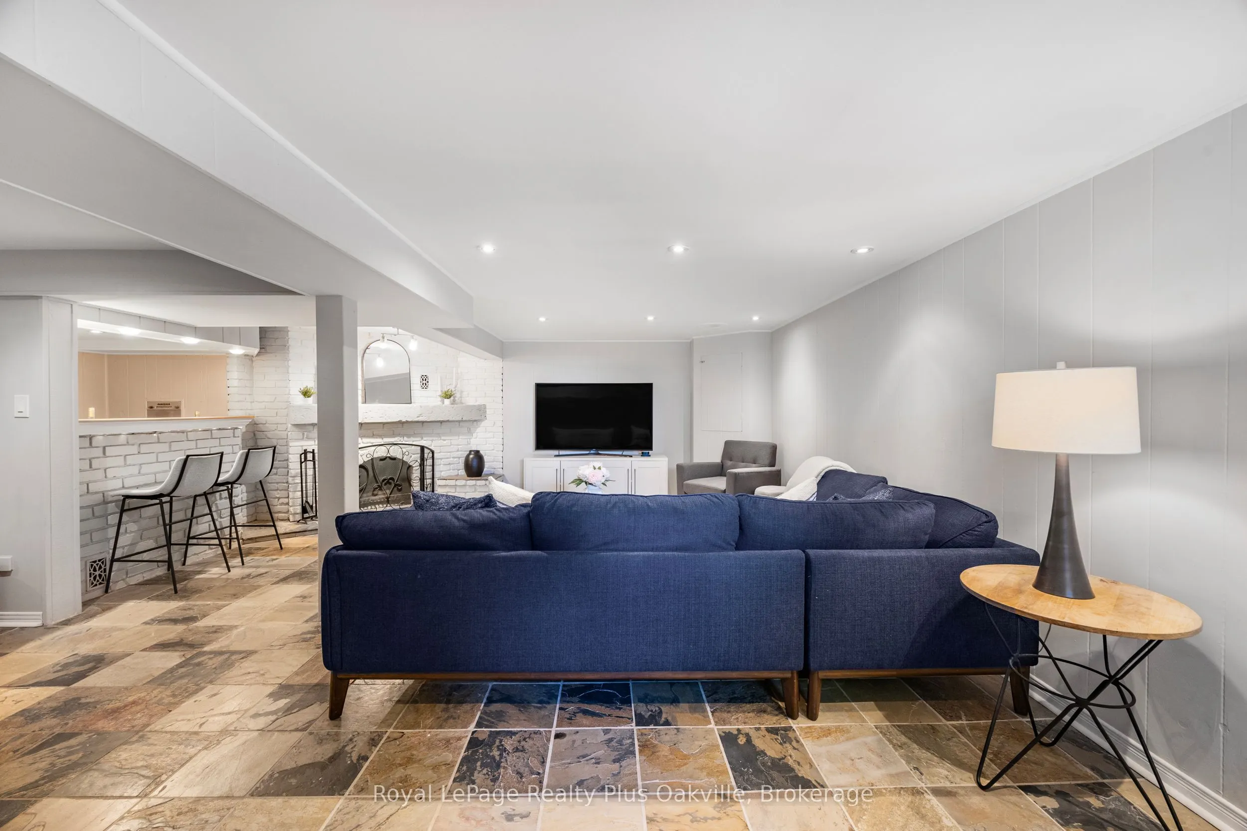 2386 Rebecca Street