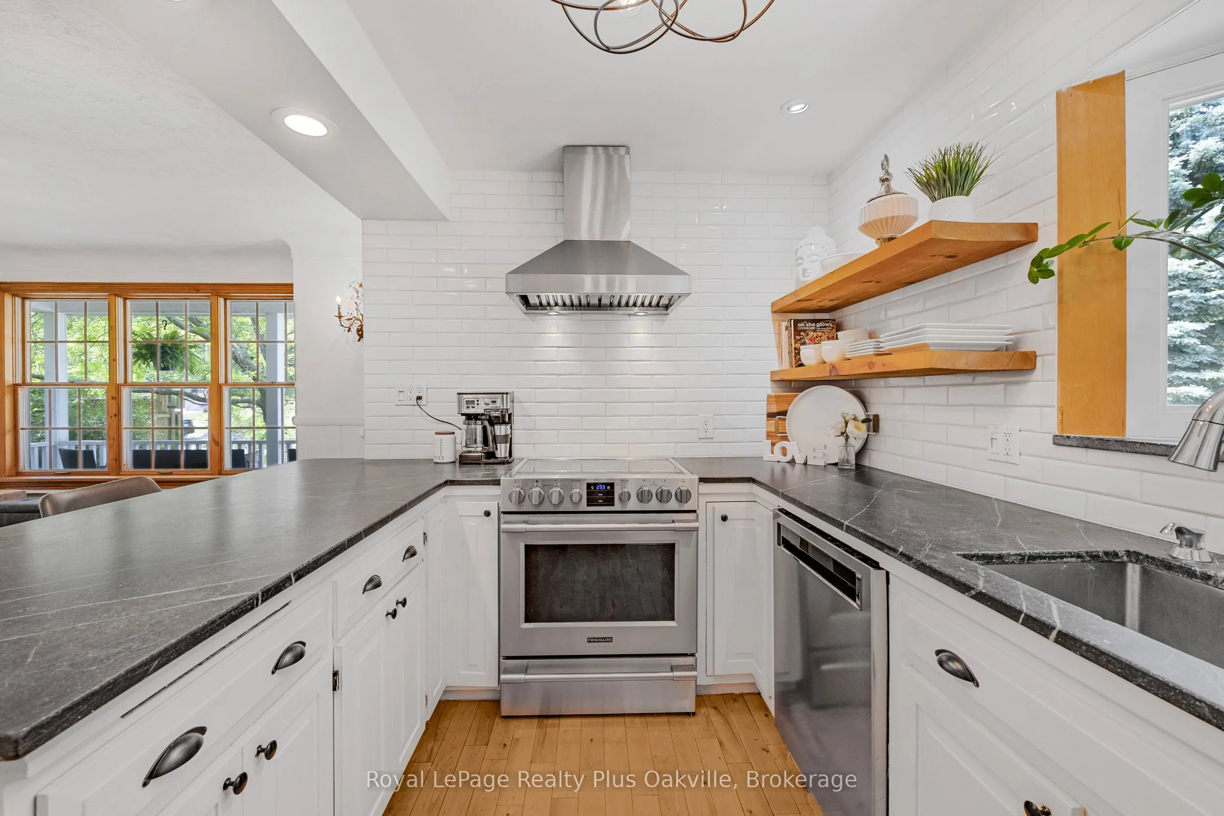 2386 Rebecca Street