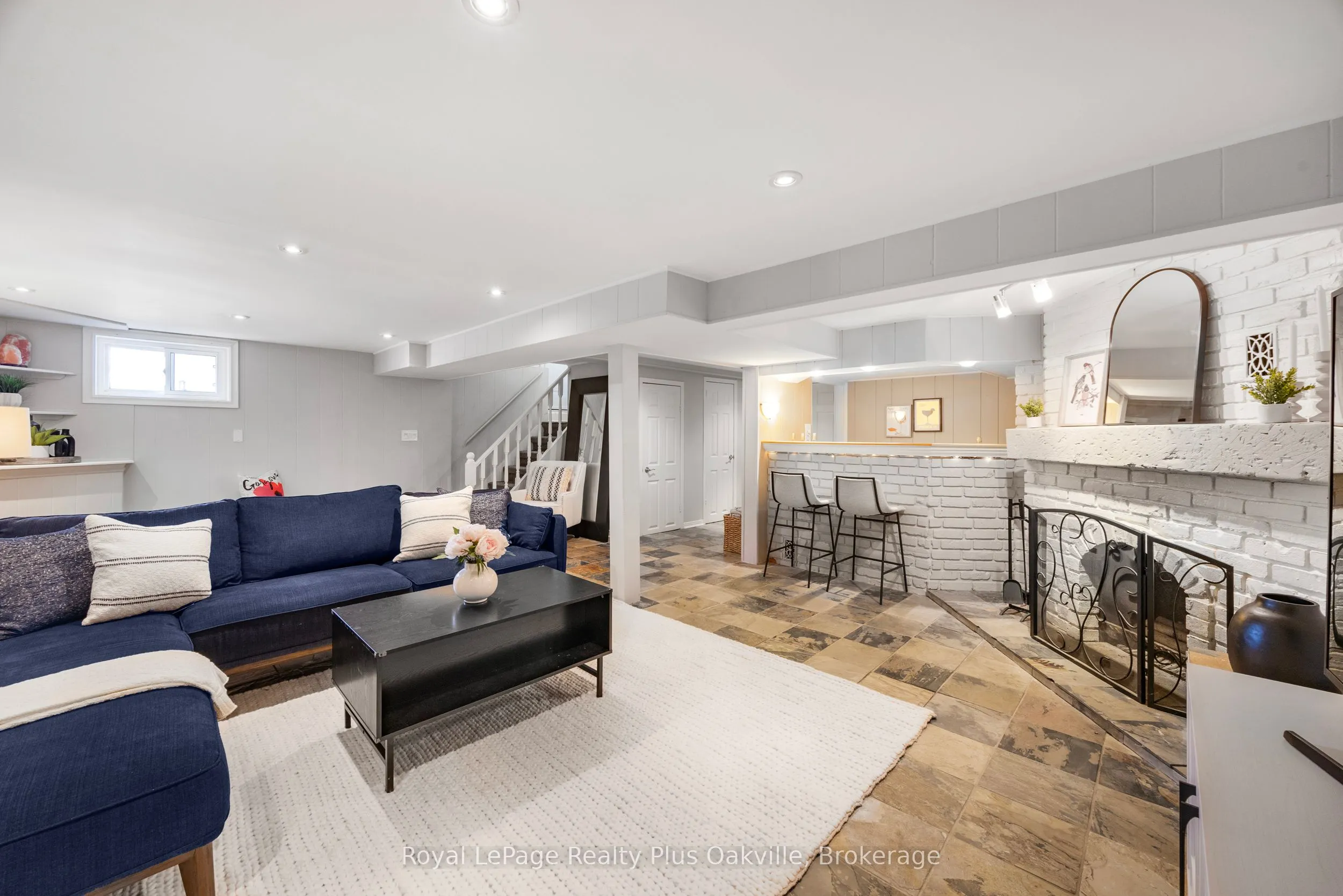 2386 Rebecca Street