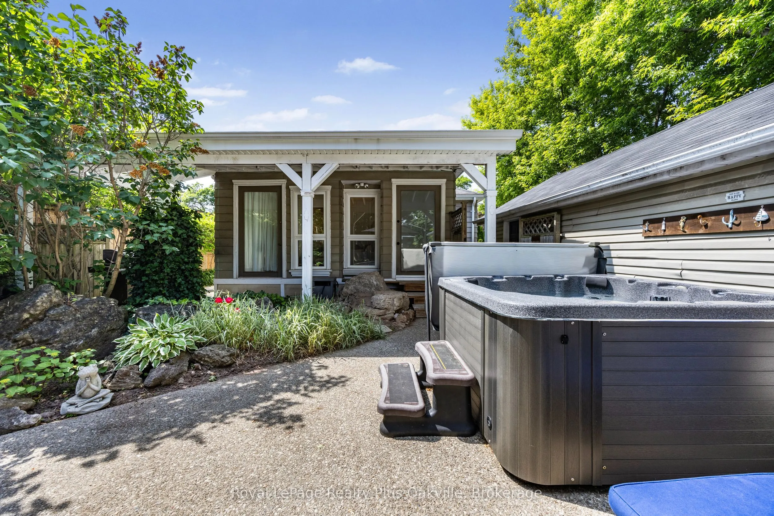 2386 Rebecca Street