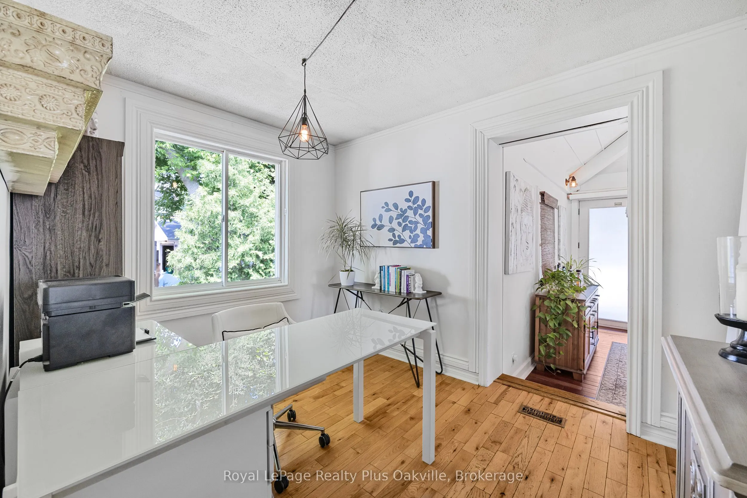 2386 Rebecca Street