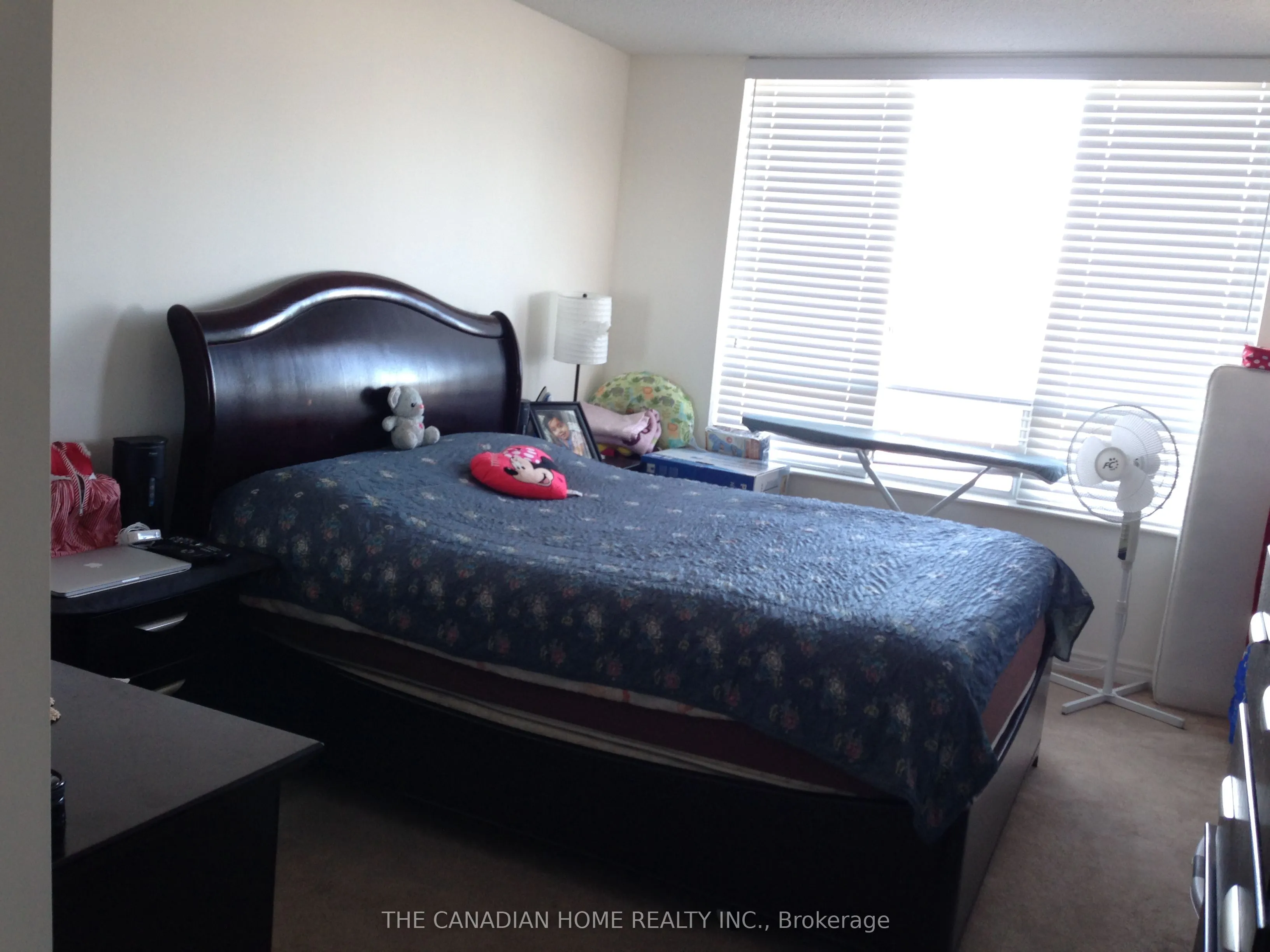 335 Rathburn Road W, #905