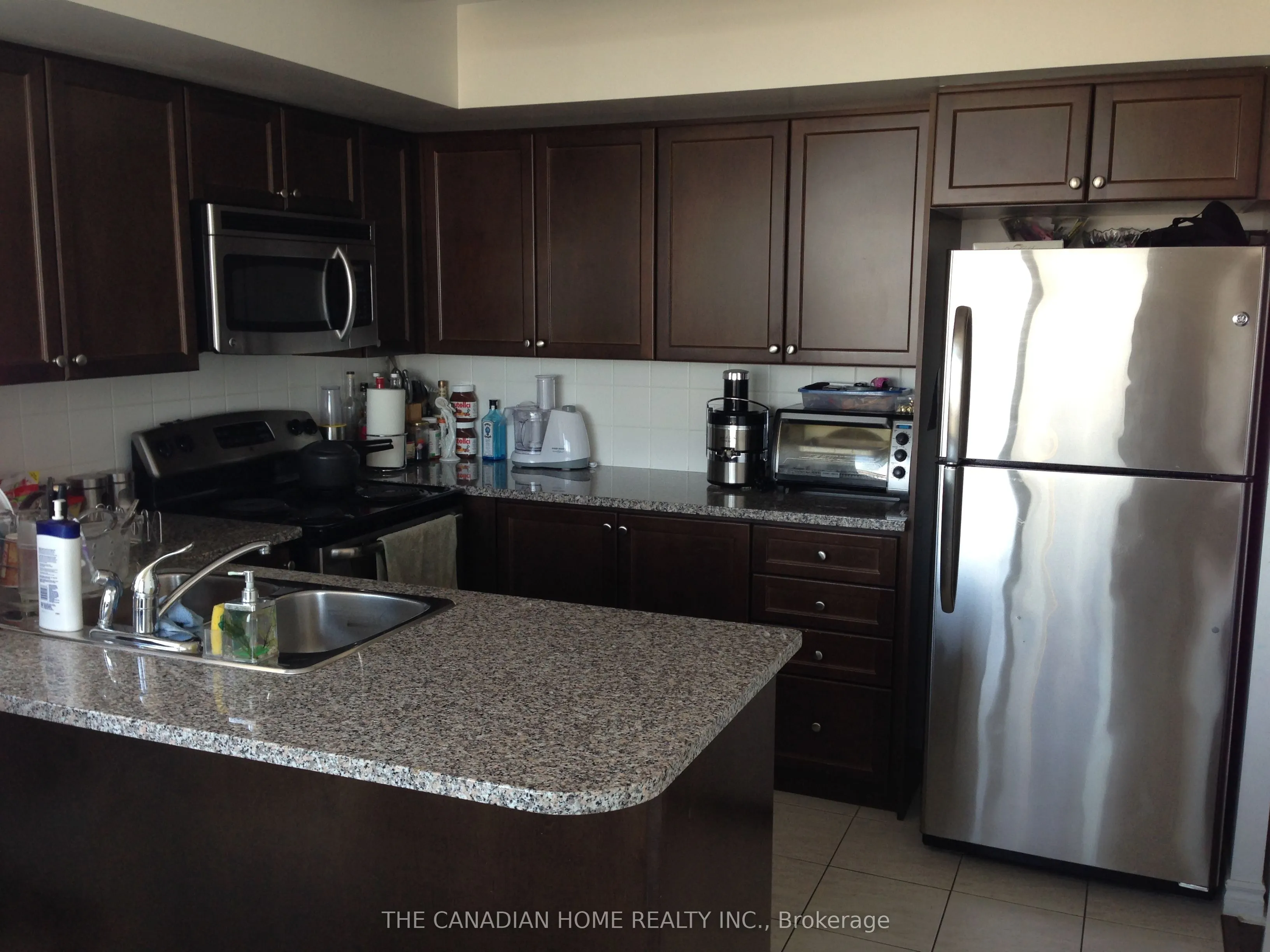 335 Rathburn Road W, #905