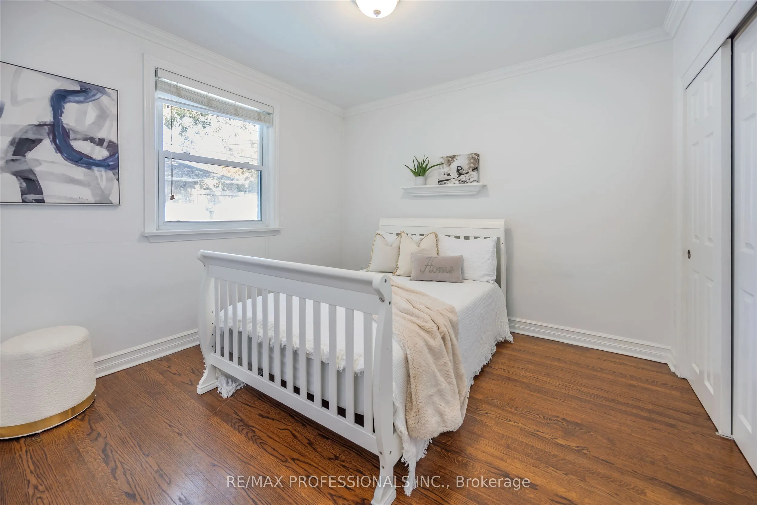16 Monet Avenue