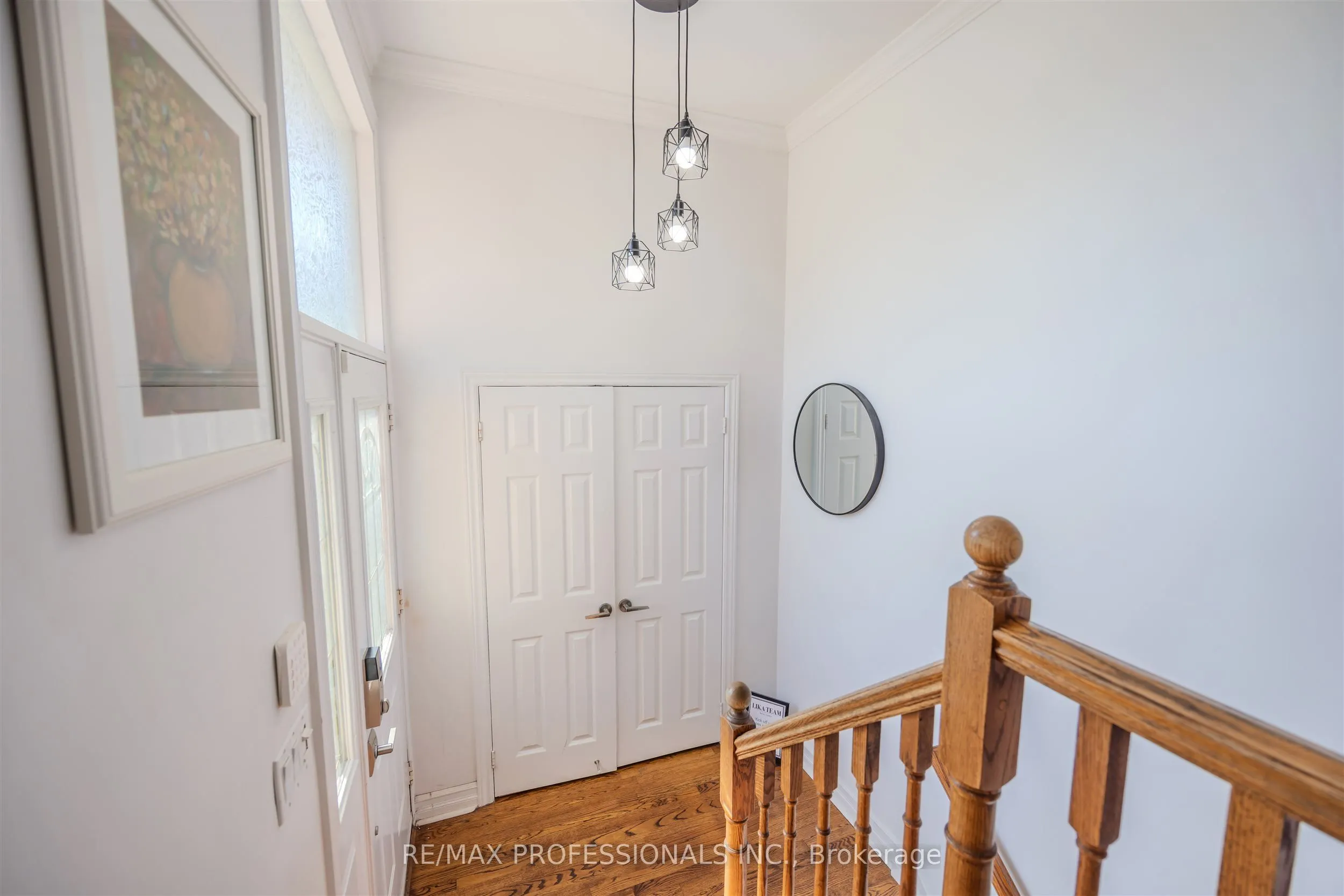16 Monet Avenue