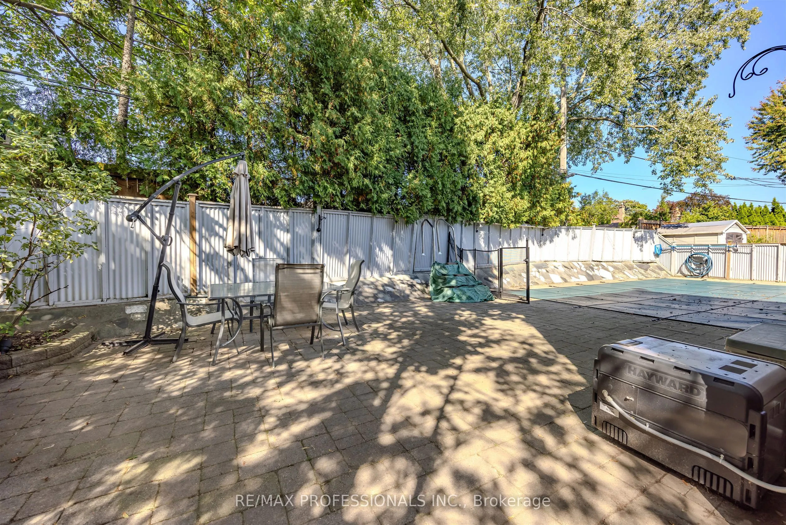 16 Monet Avenue