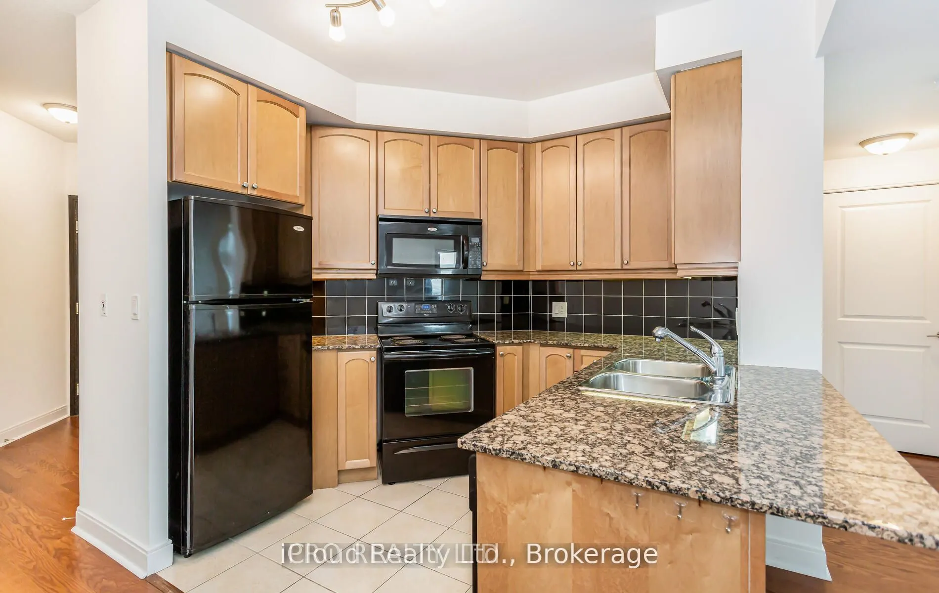 80 Absolute Avenue W, #2807