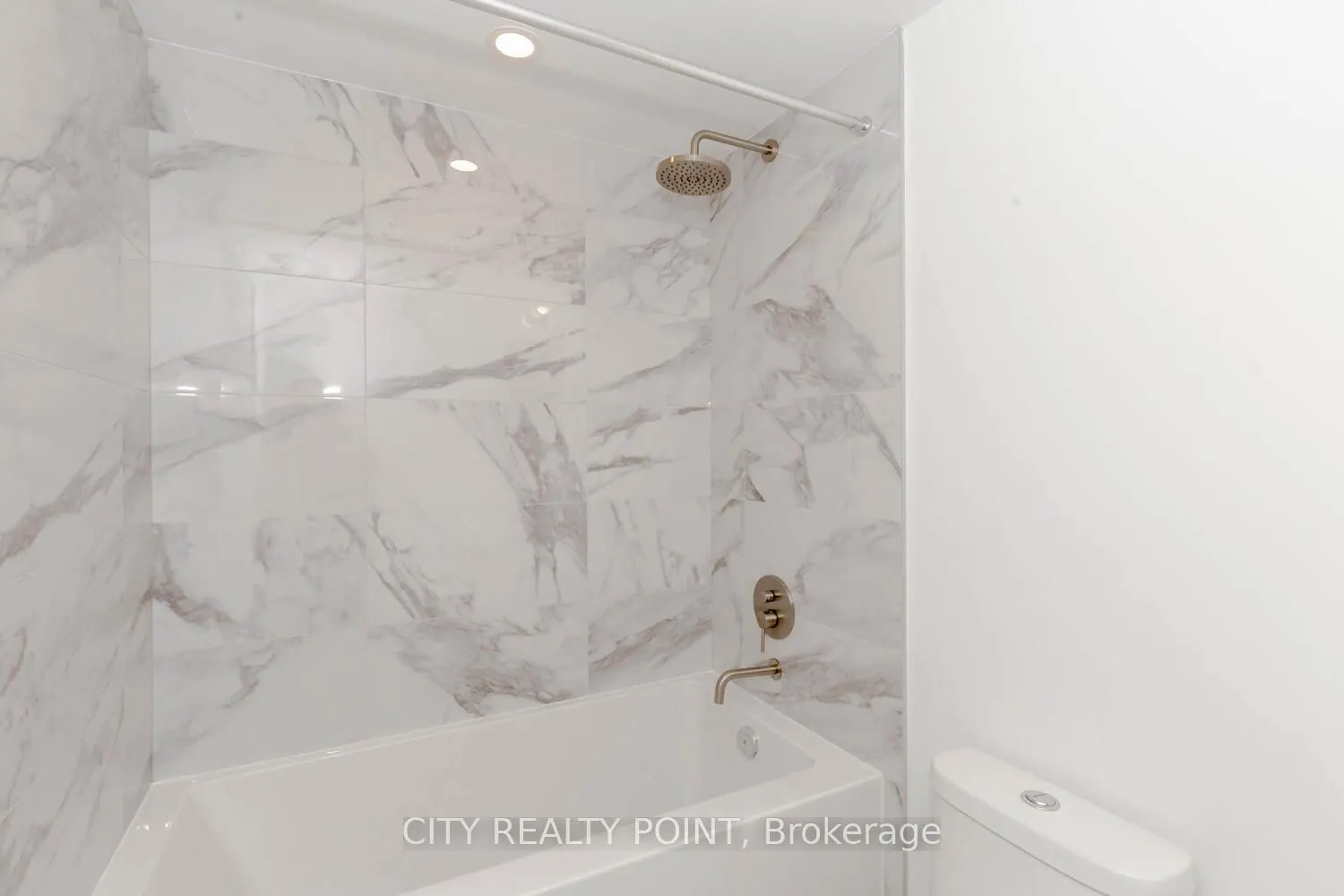 1100 Sheppard Avenue W, #820