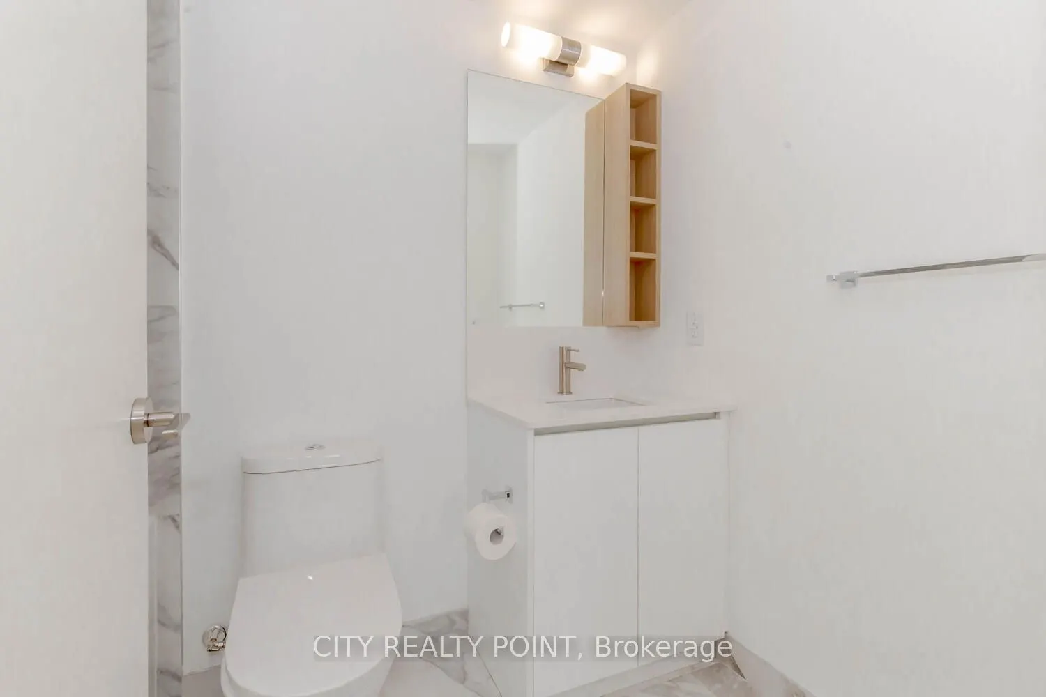1100 Sheppard Avenue W, #820