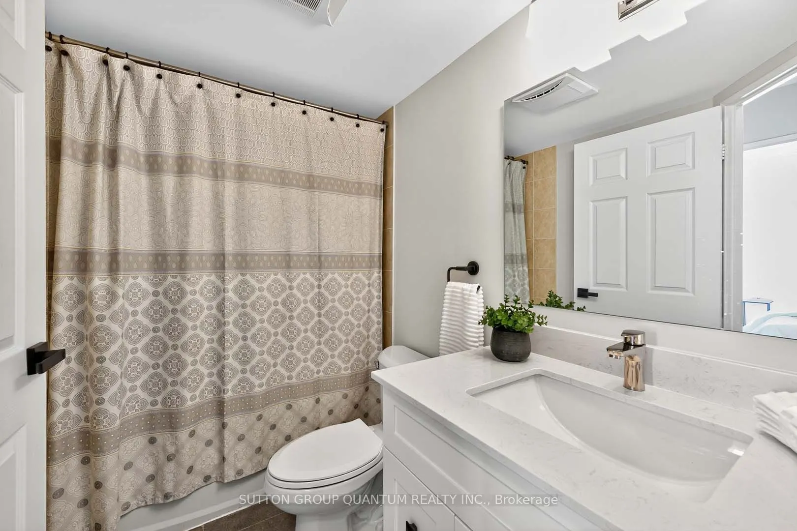3501 Glen Erin Drive, #407