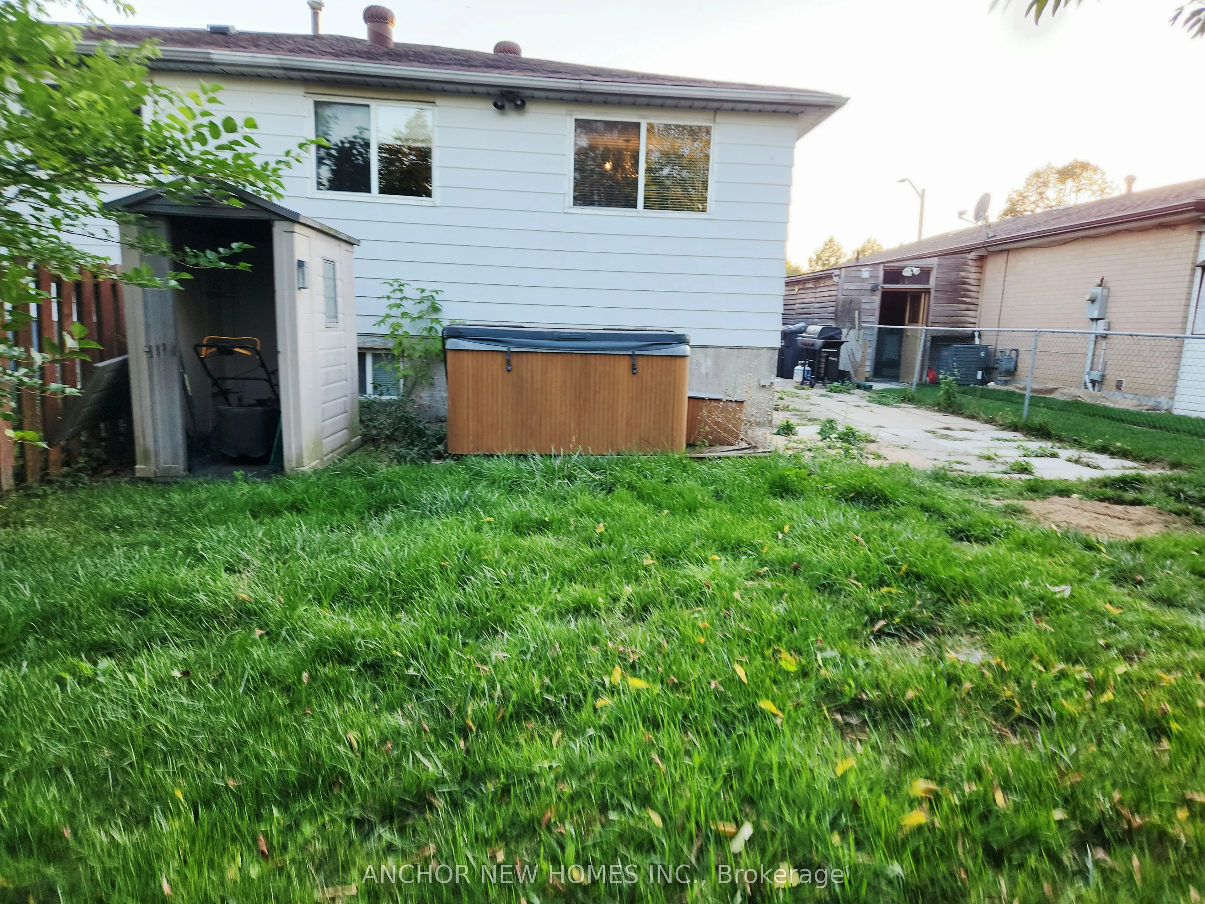 2556 Widemarr Road