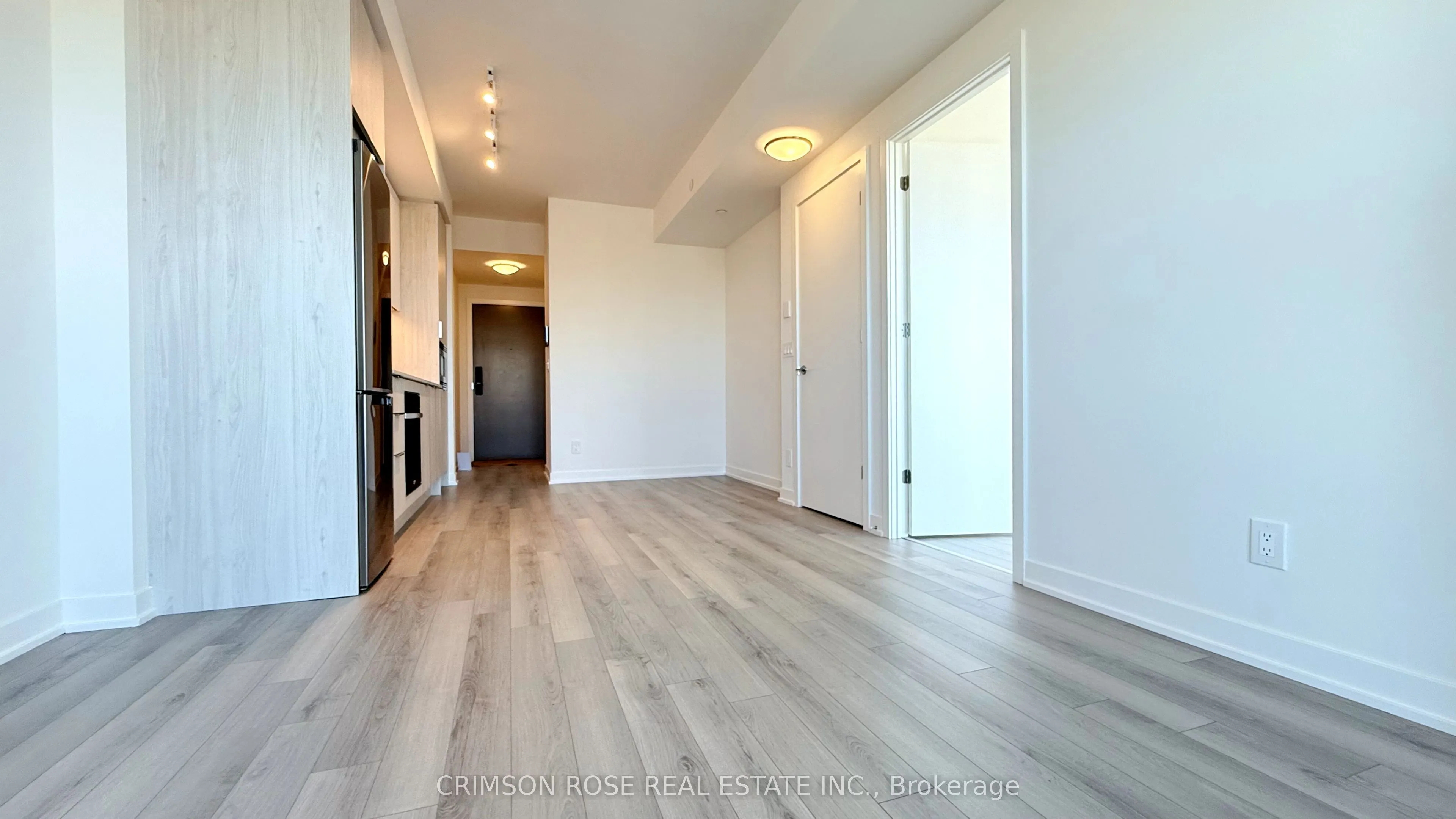 3079 Trafalgar Road, #1904