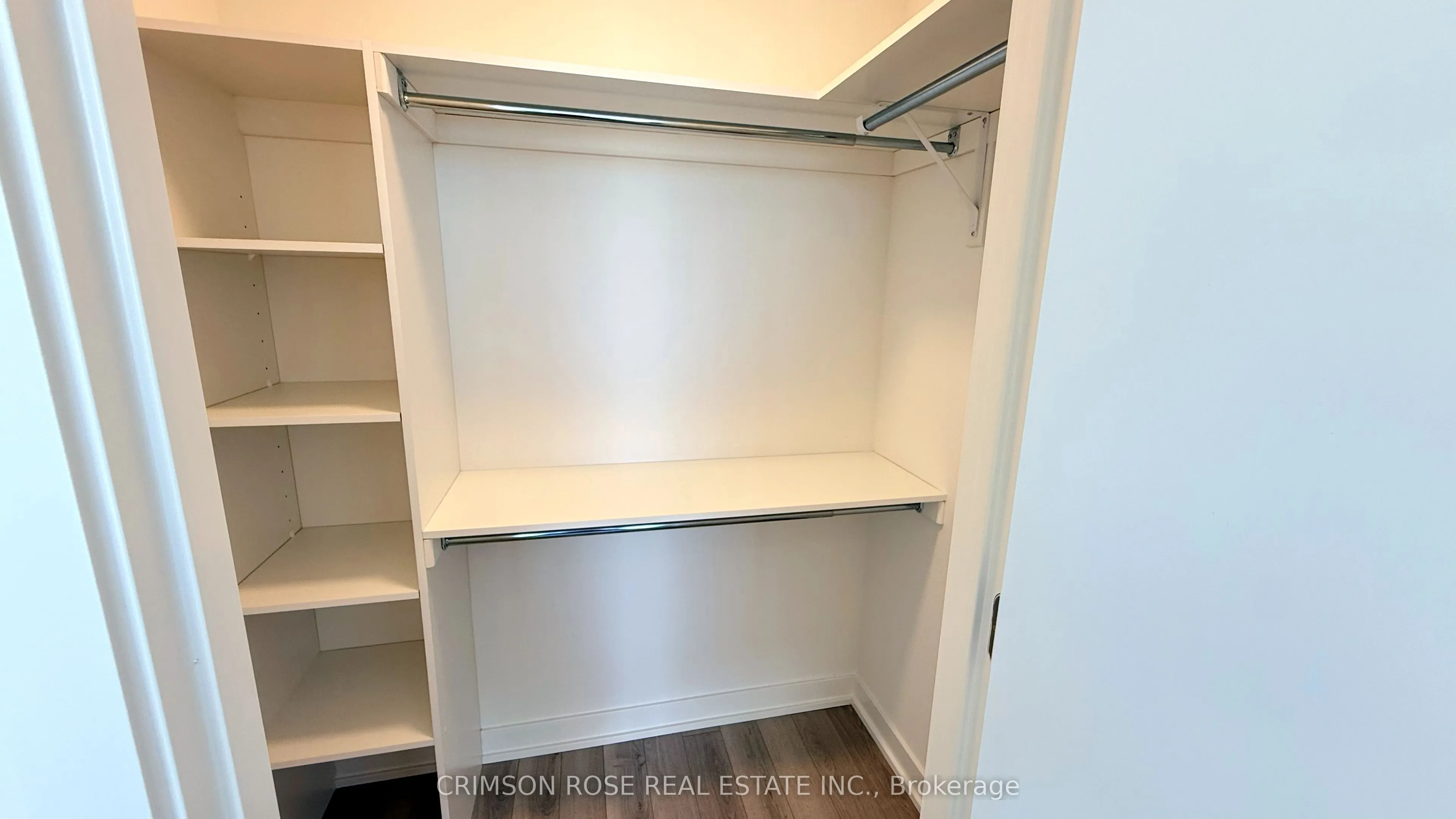 3079 Trafalgar Road, #1904