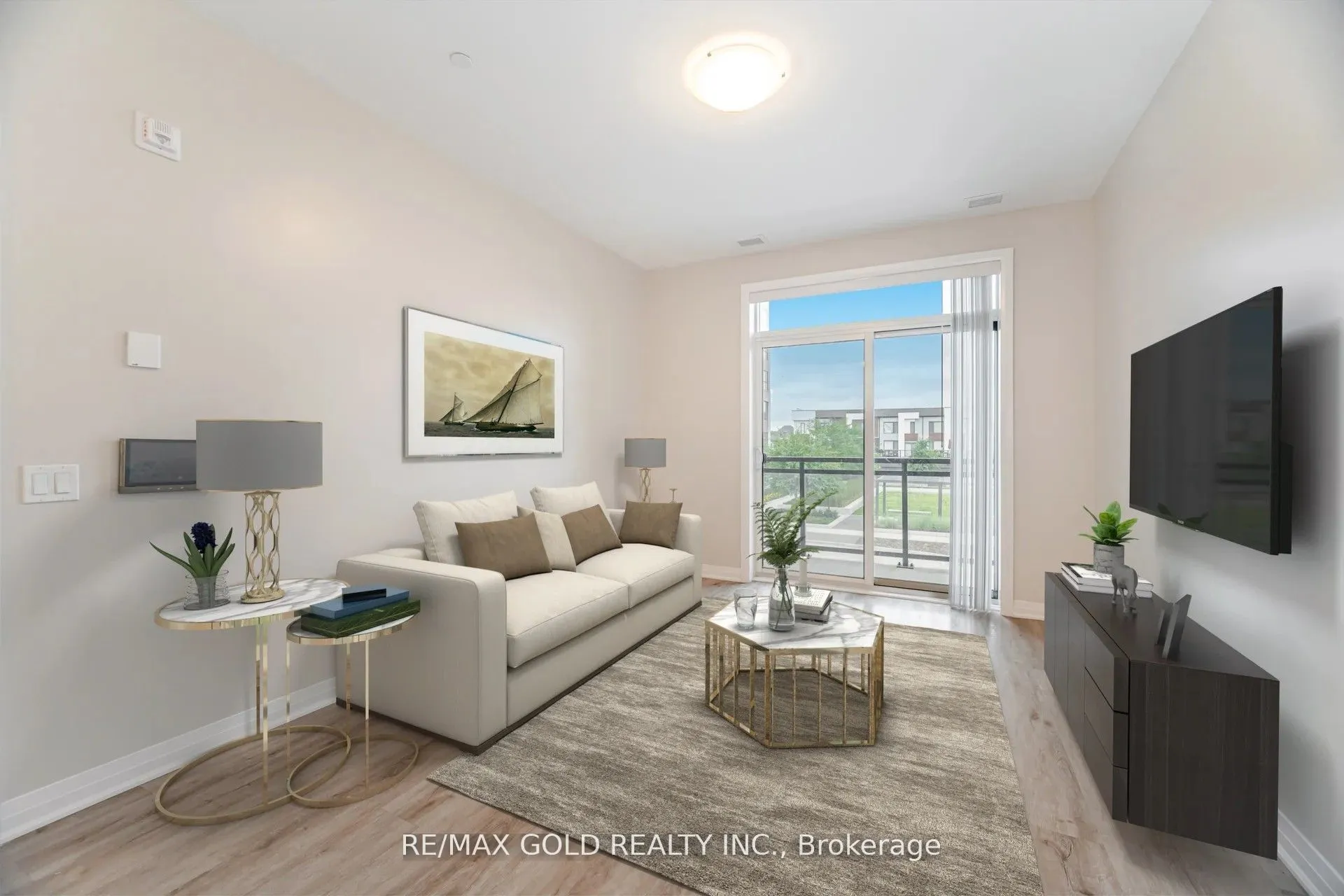 95 Dundas Street, #202