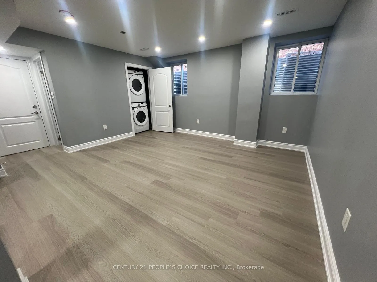 10 Mussle White Road