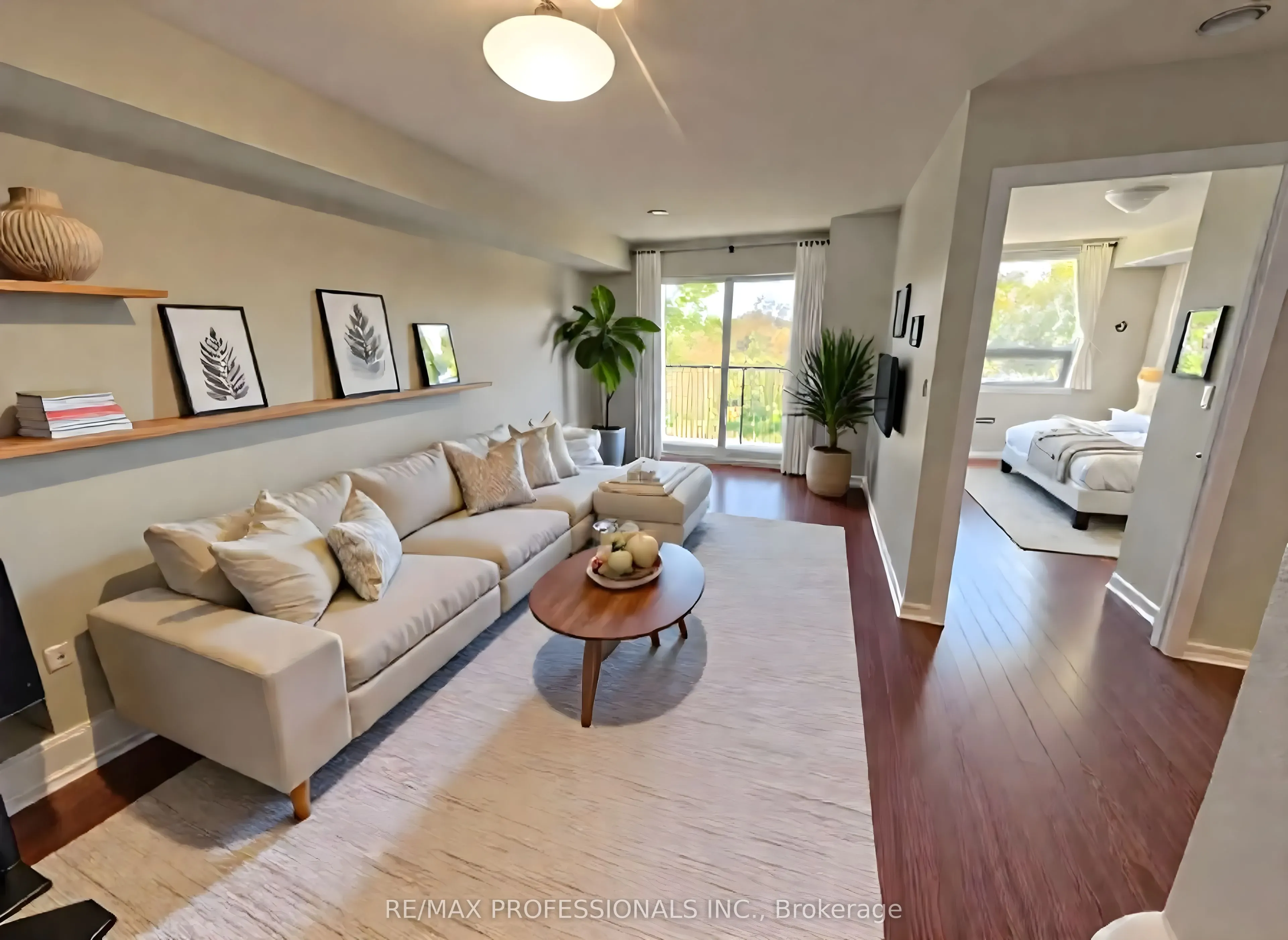 4 Elsinore Path, #208