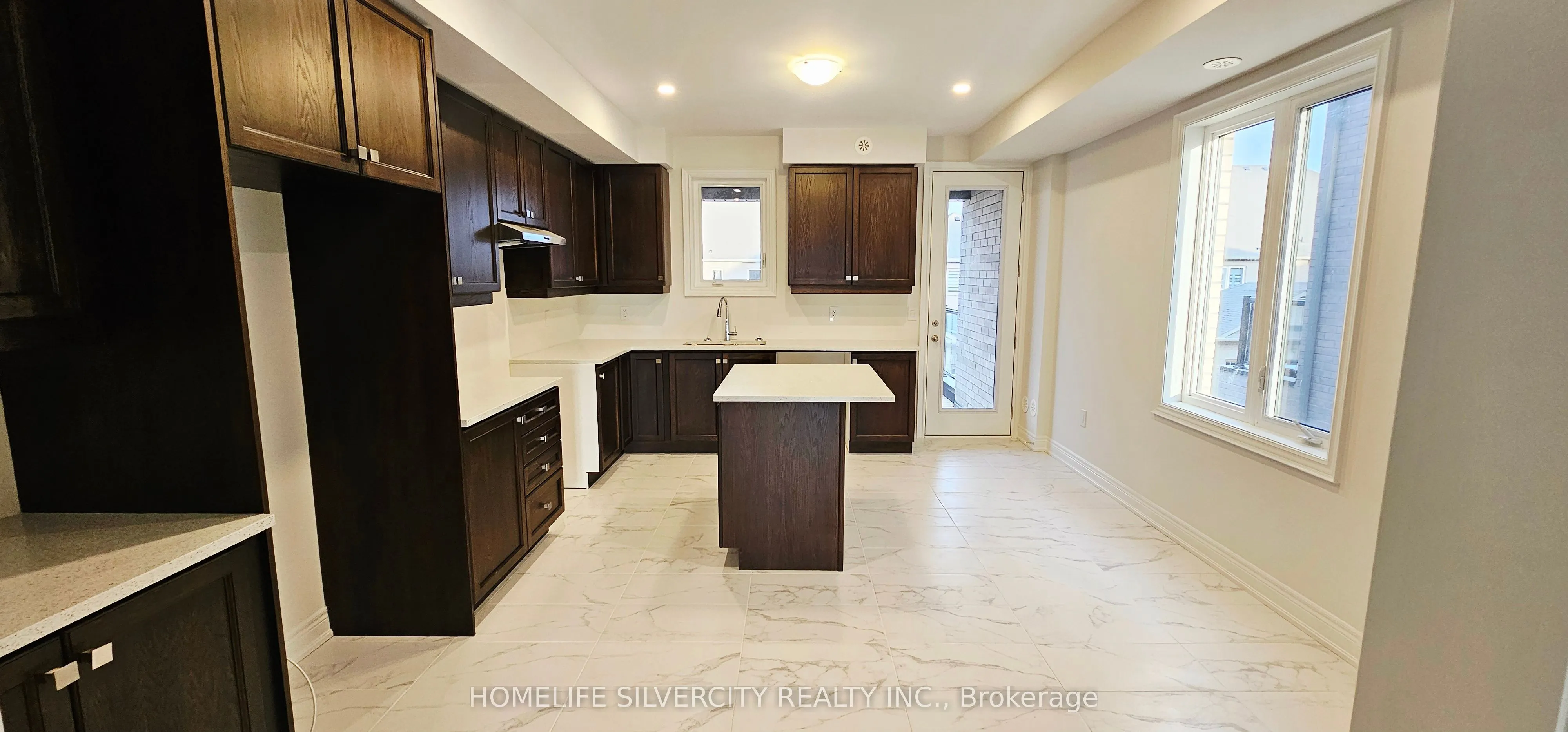 383 Inspire Boulevard
