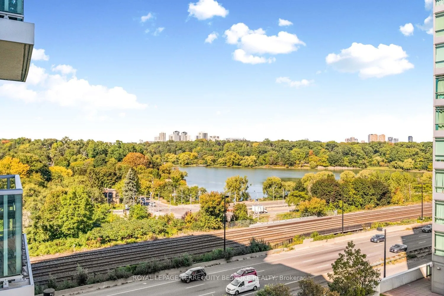 1910 Lake Shore Blvd Boulevard W, #906