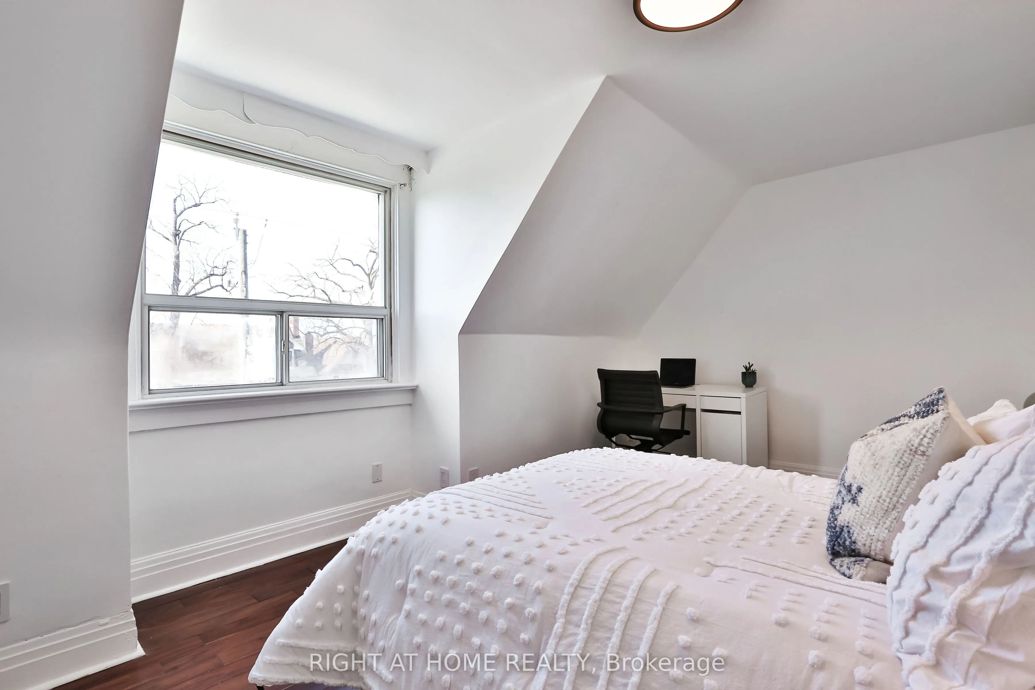 1365 Lansdowne Avenue, #2
