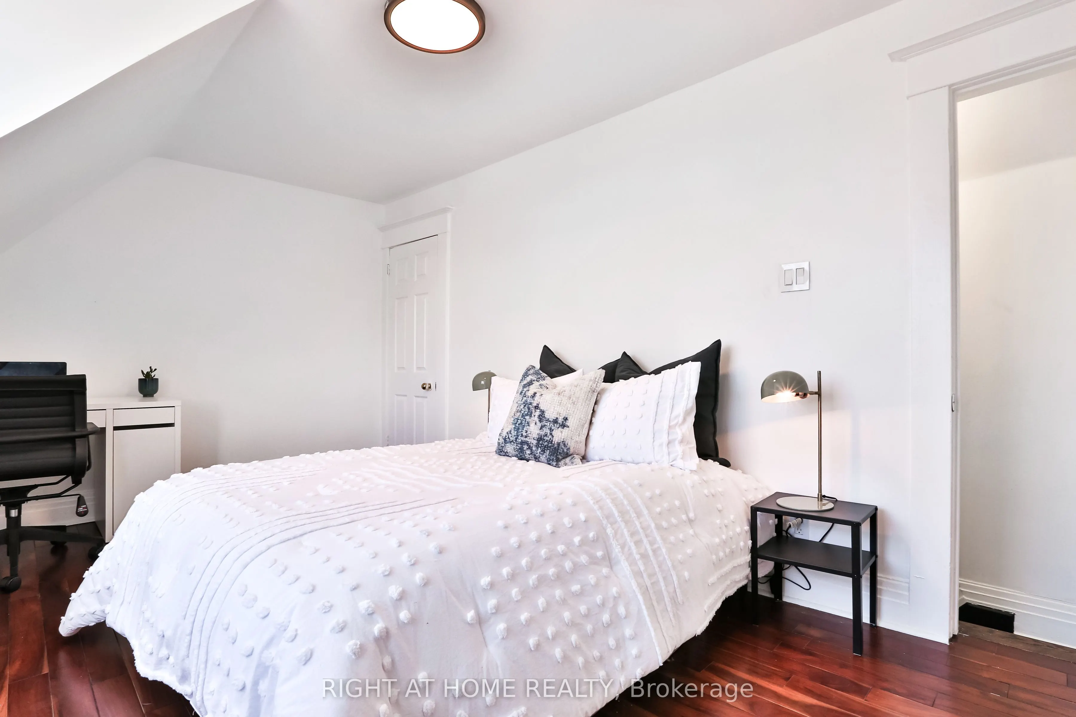 1365 Lansdowne Avenue, #2