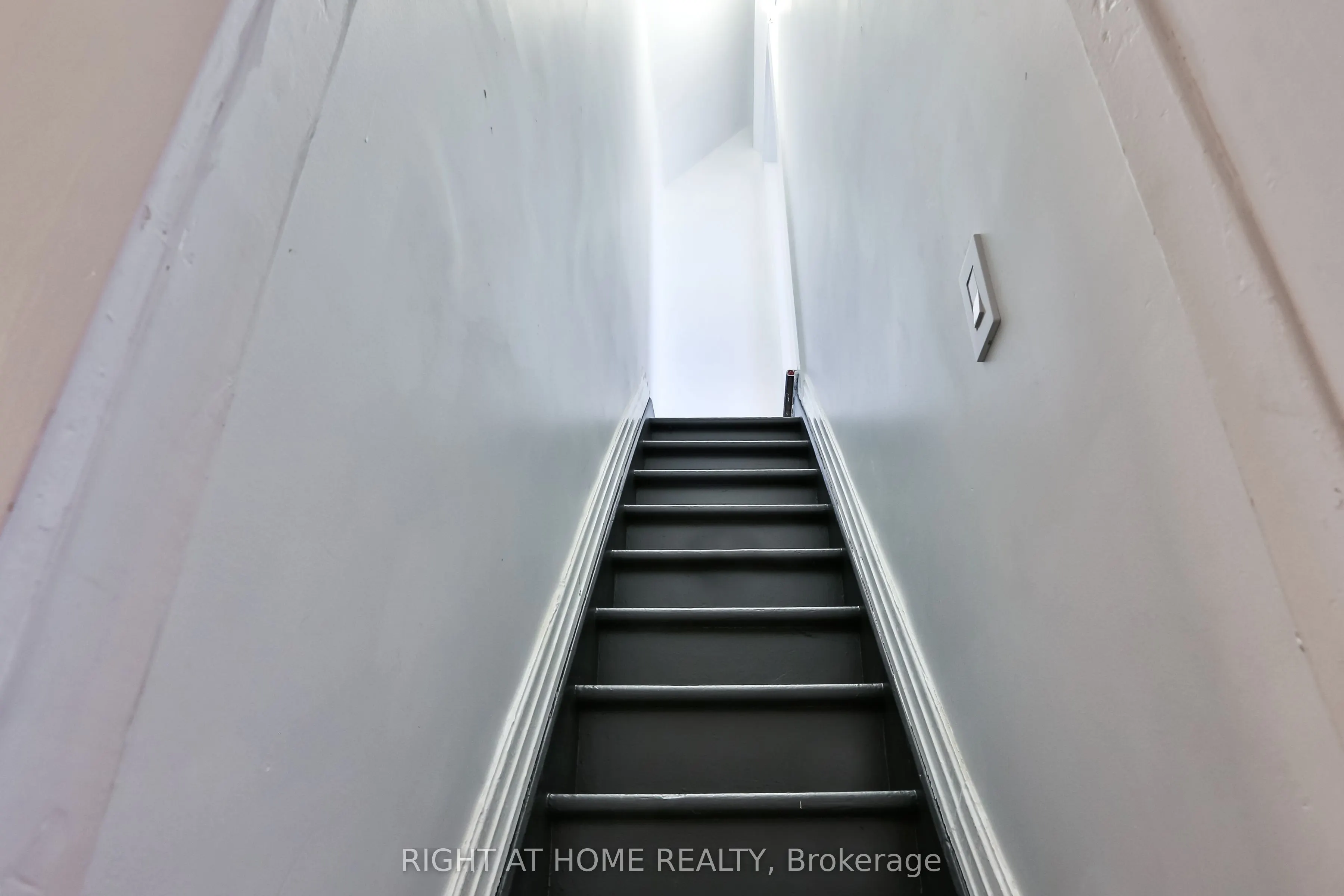 1365 Lansdowne Avenue, #2