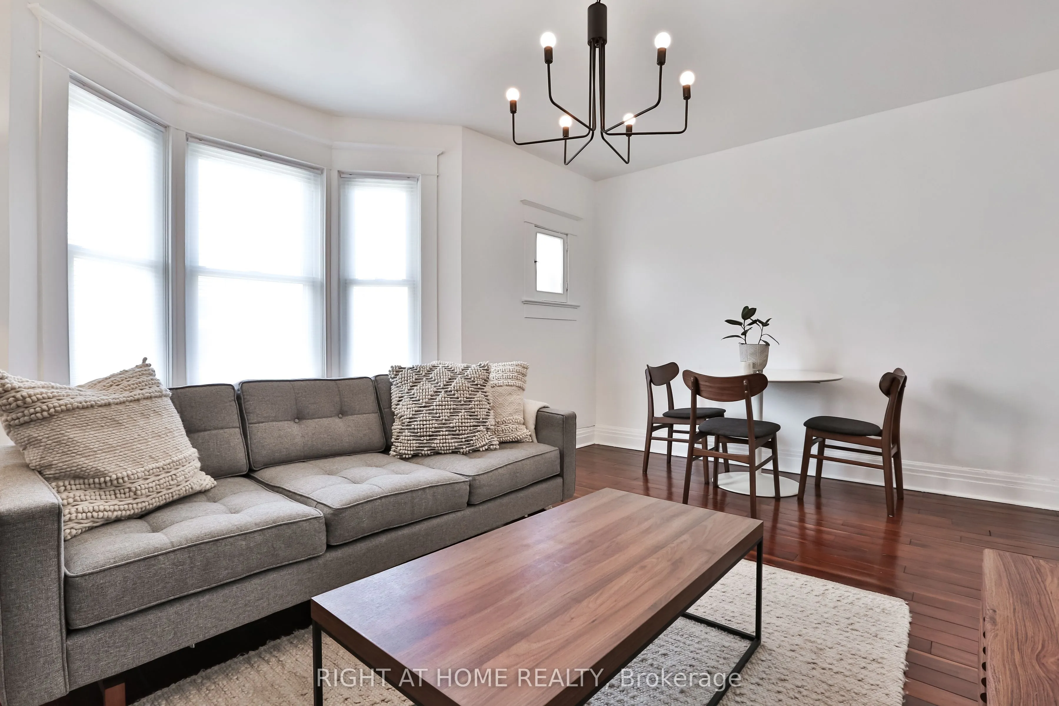 1365 Lansdowne Avenue, #2