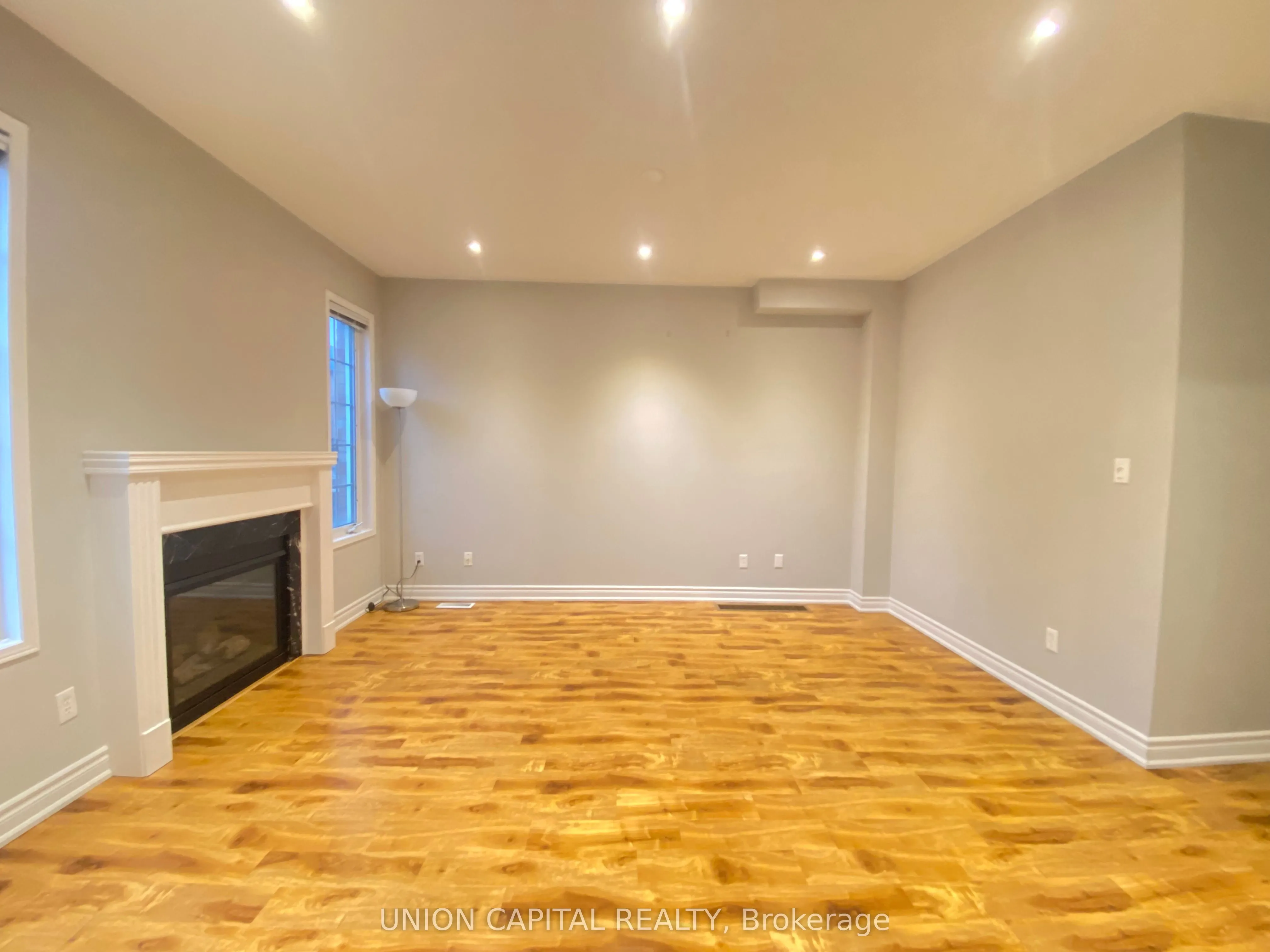 704 Courtney Valley Road