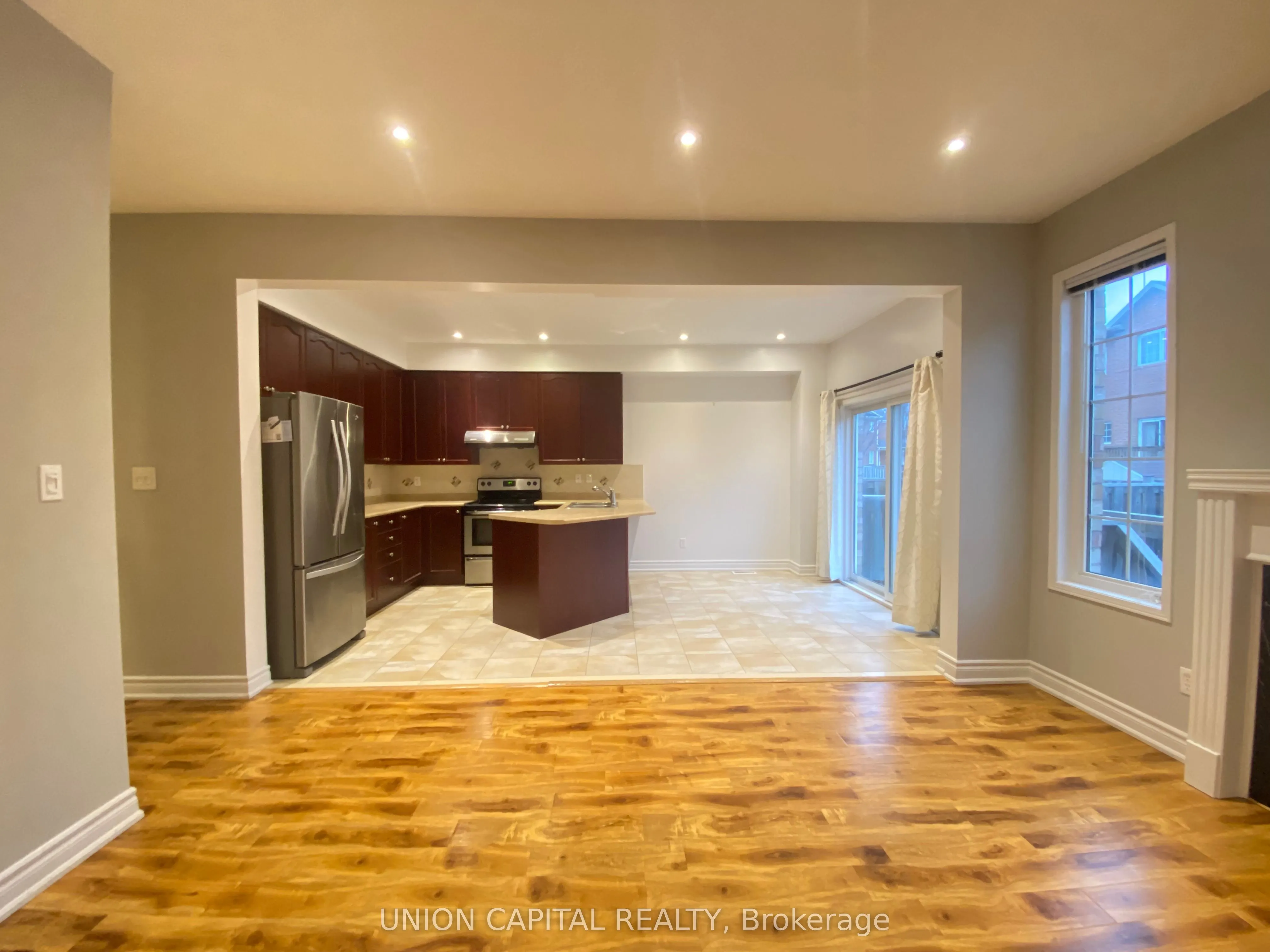 704 Courtney Valley Road