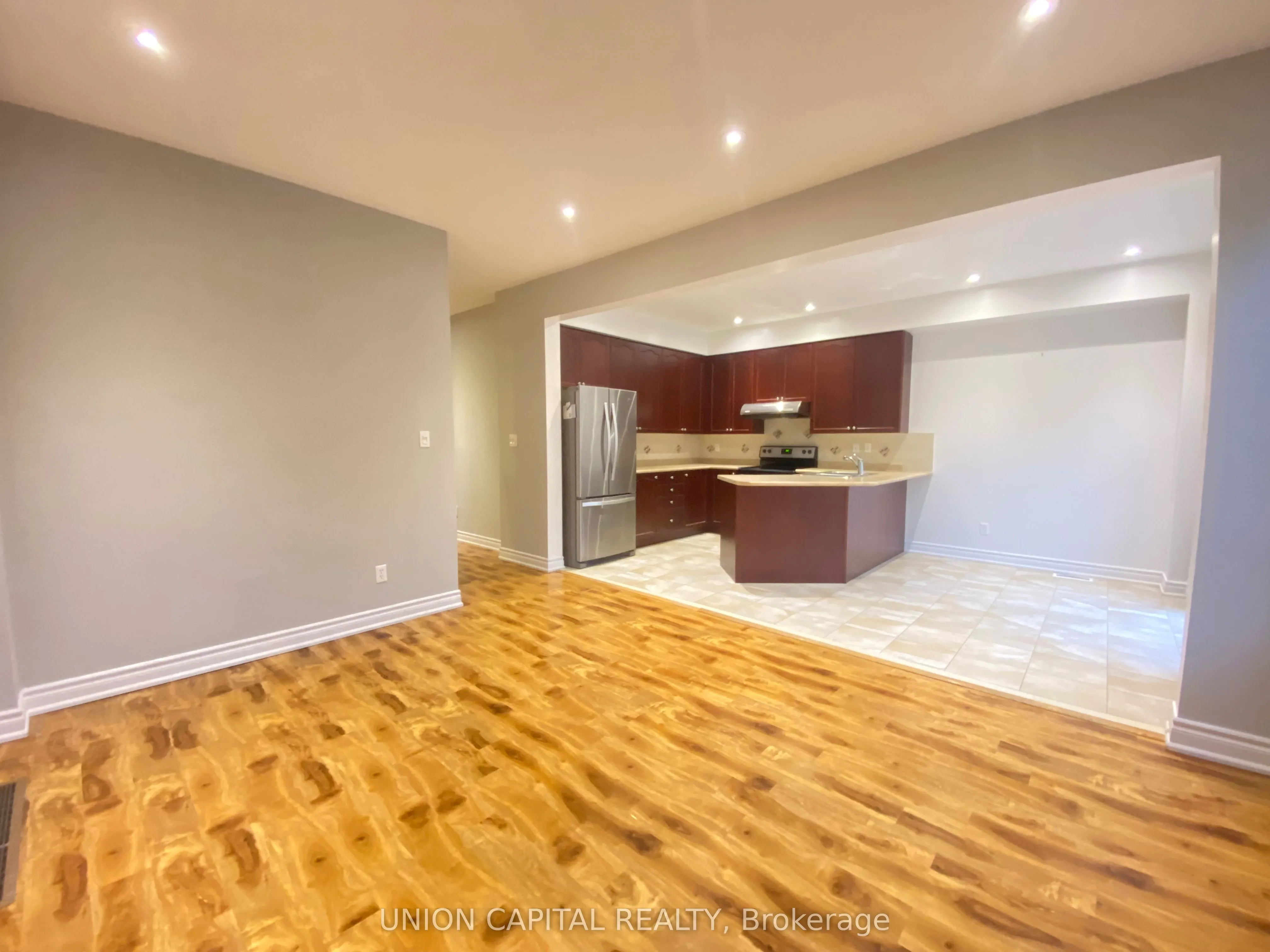 704 Courtney Valley Road