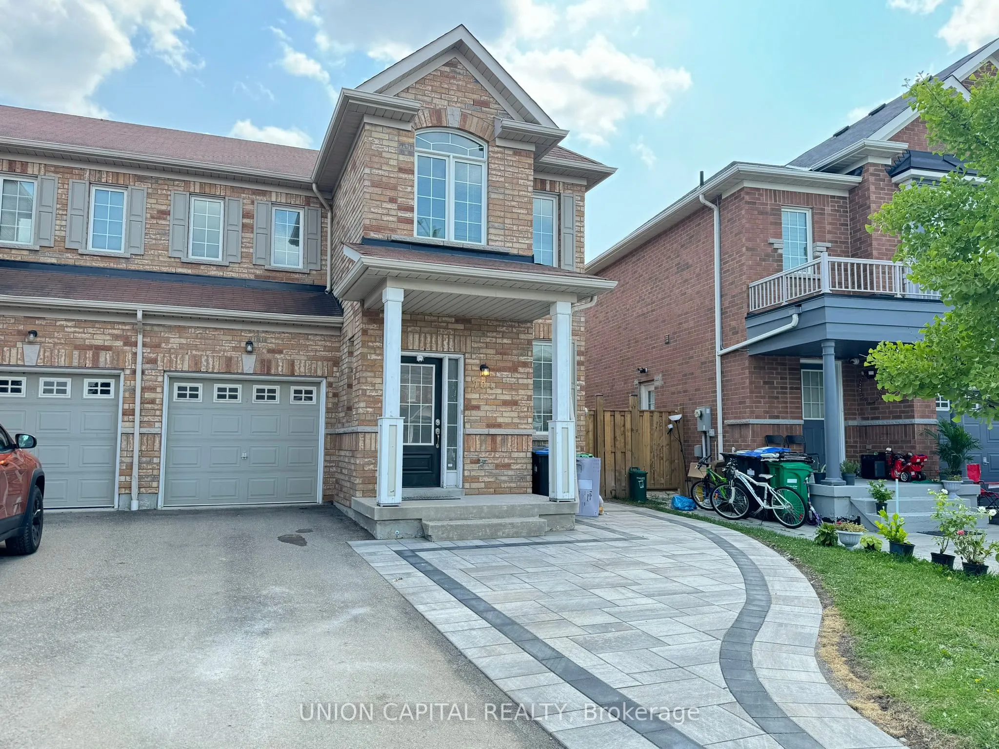 704 Courtney Valley Road