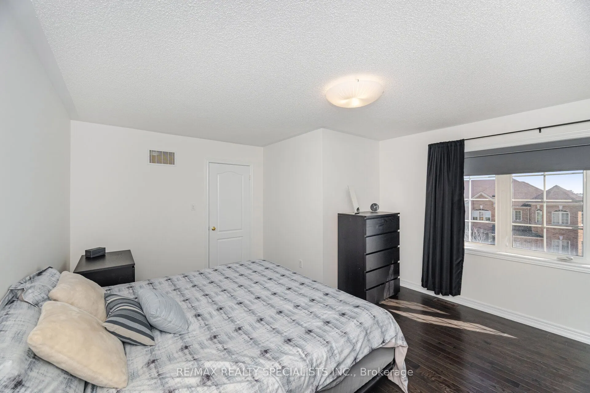 2 Shiraz Drive NE, #114