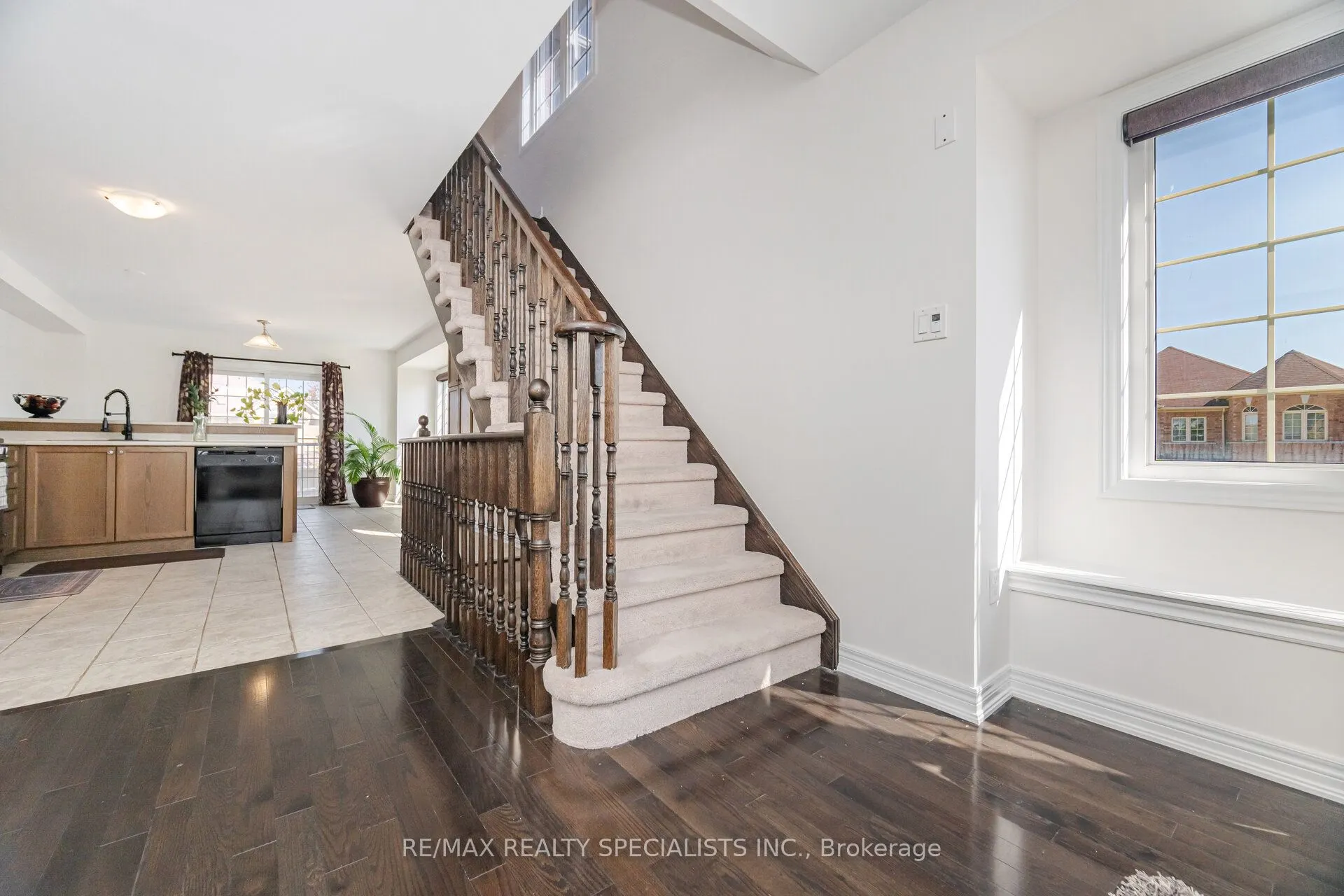 2 Shiraz Drive NE, #114