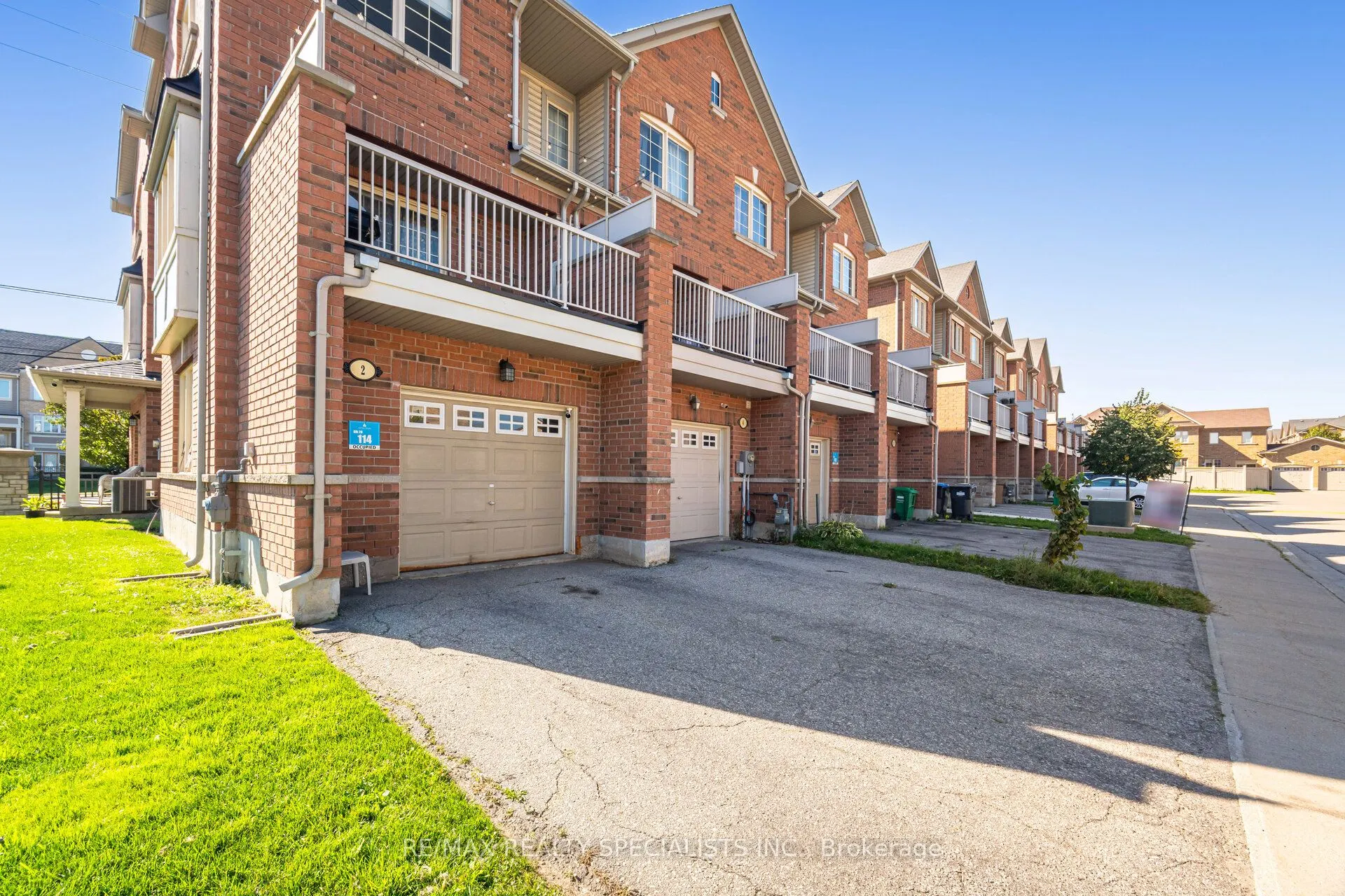 2 Shiraz Drive NE, #114