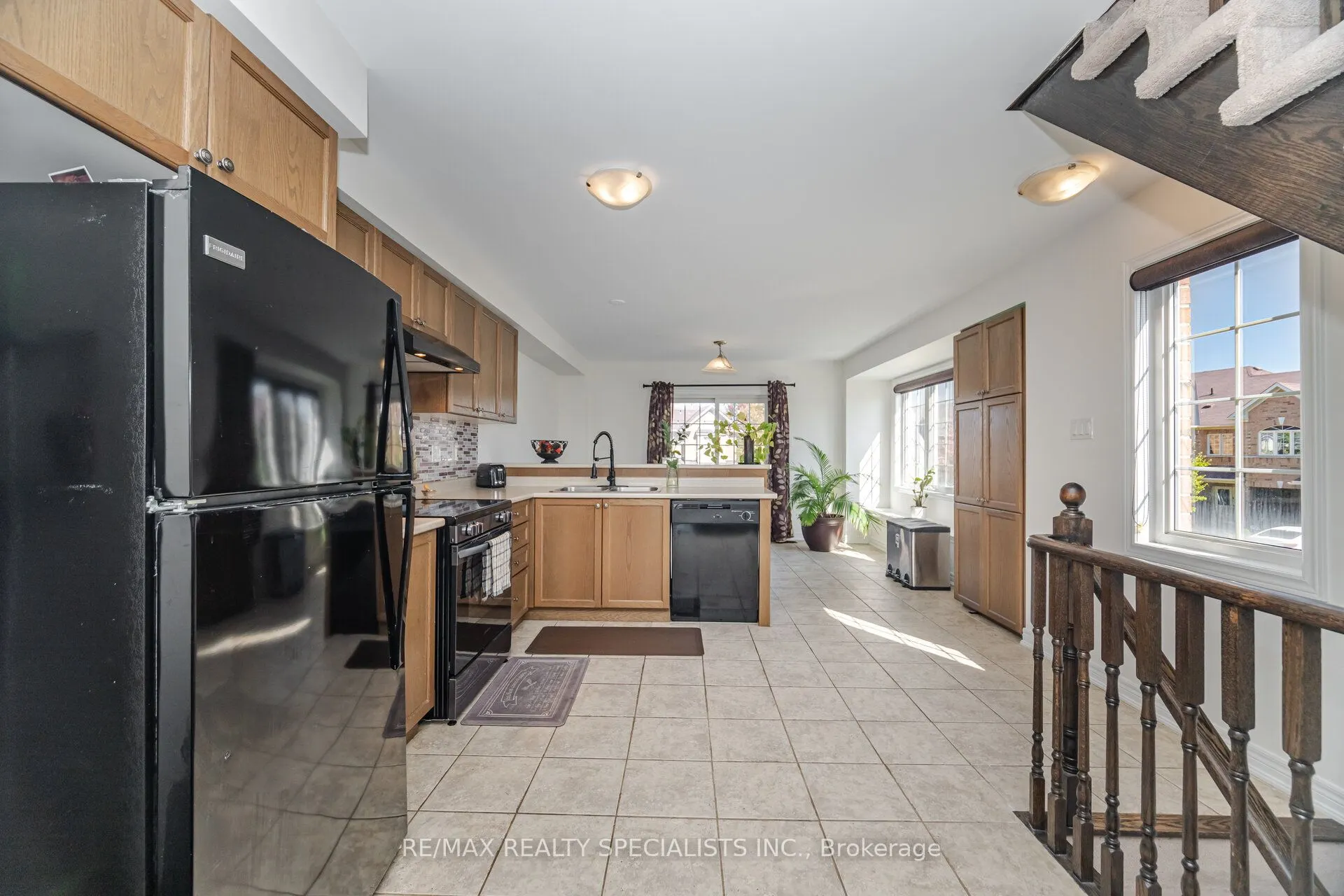 2 Shiraz Drive NE, #114