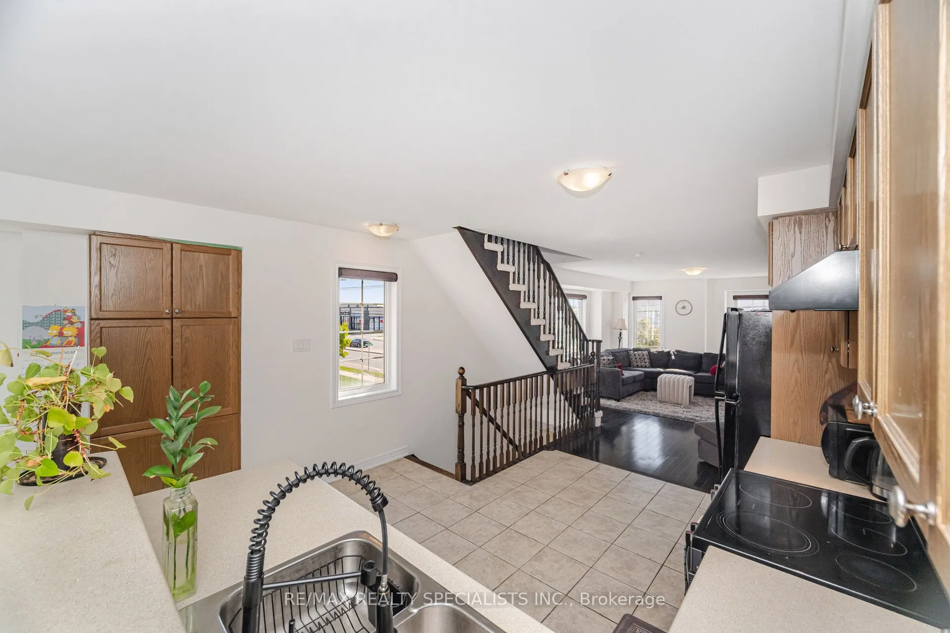 2 Shiraz Drive NE, #114