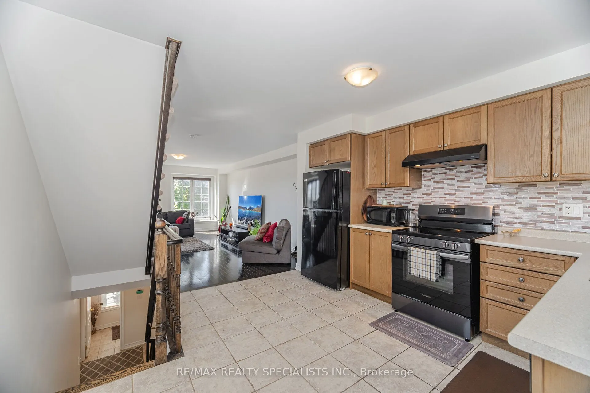 2 Shiraz Drive NE, #114