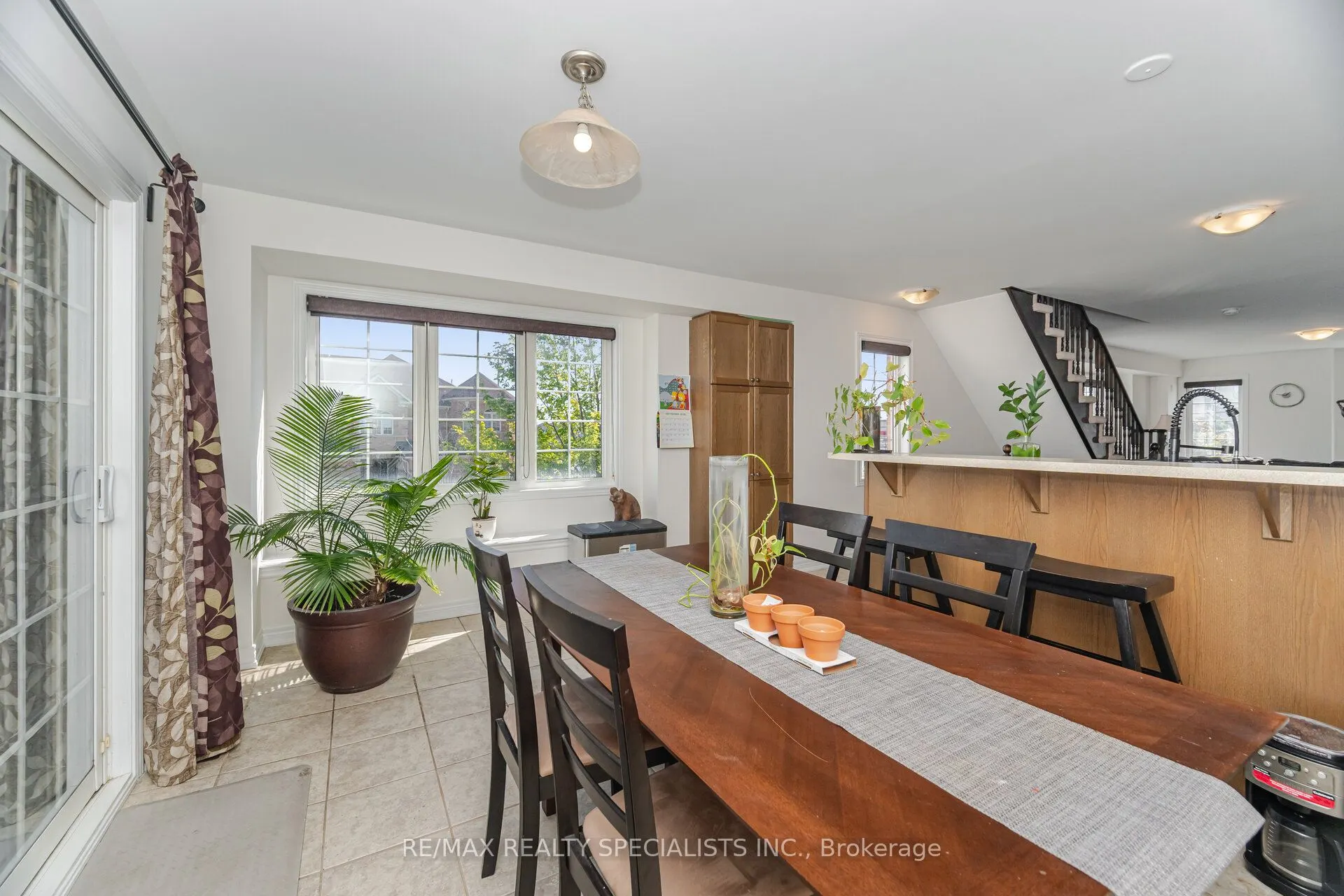 2 Shiraz Drive NE, #114