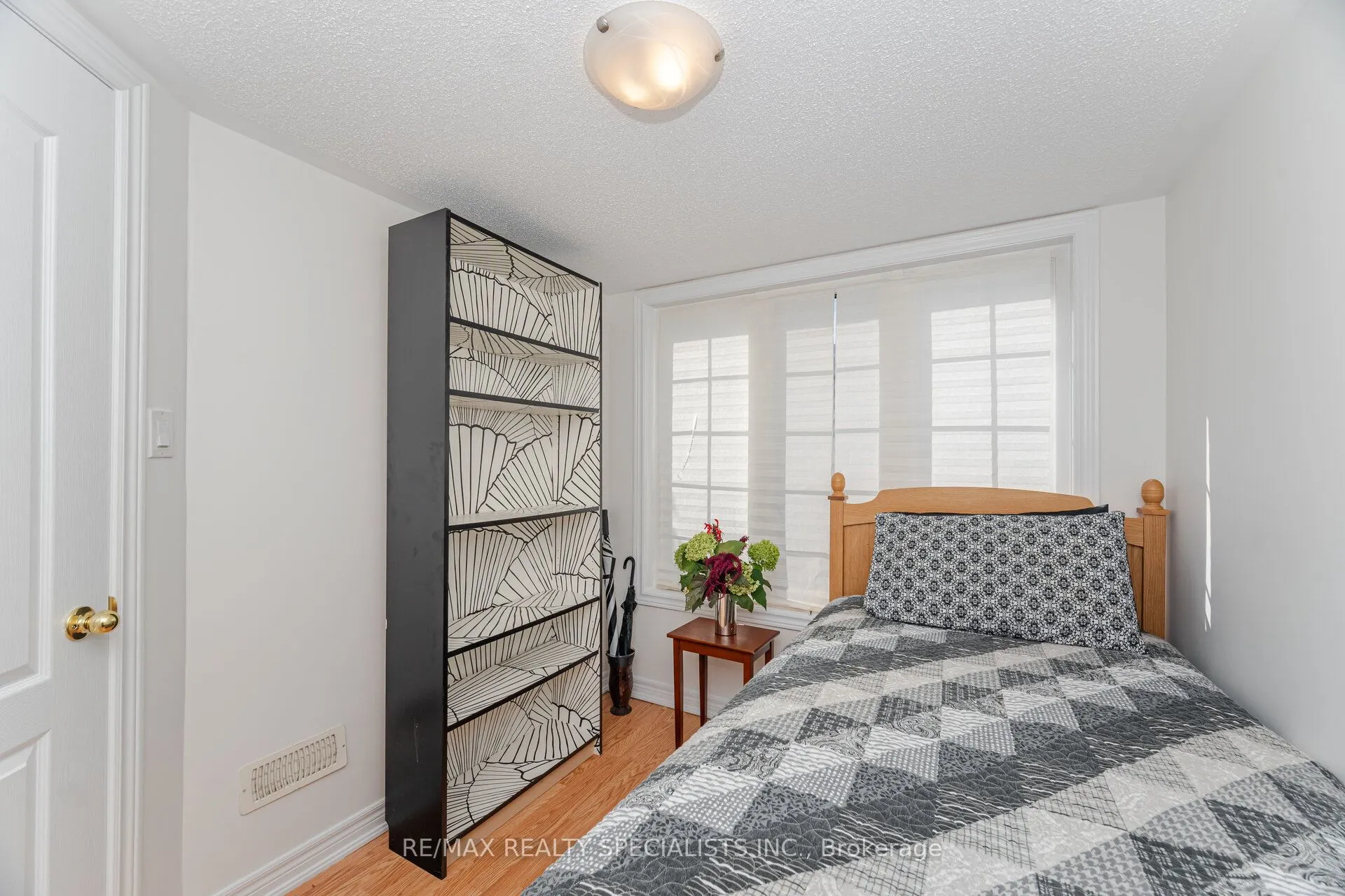 2 Shiraz Drive NE, #114
