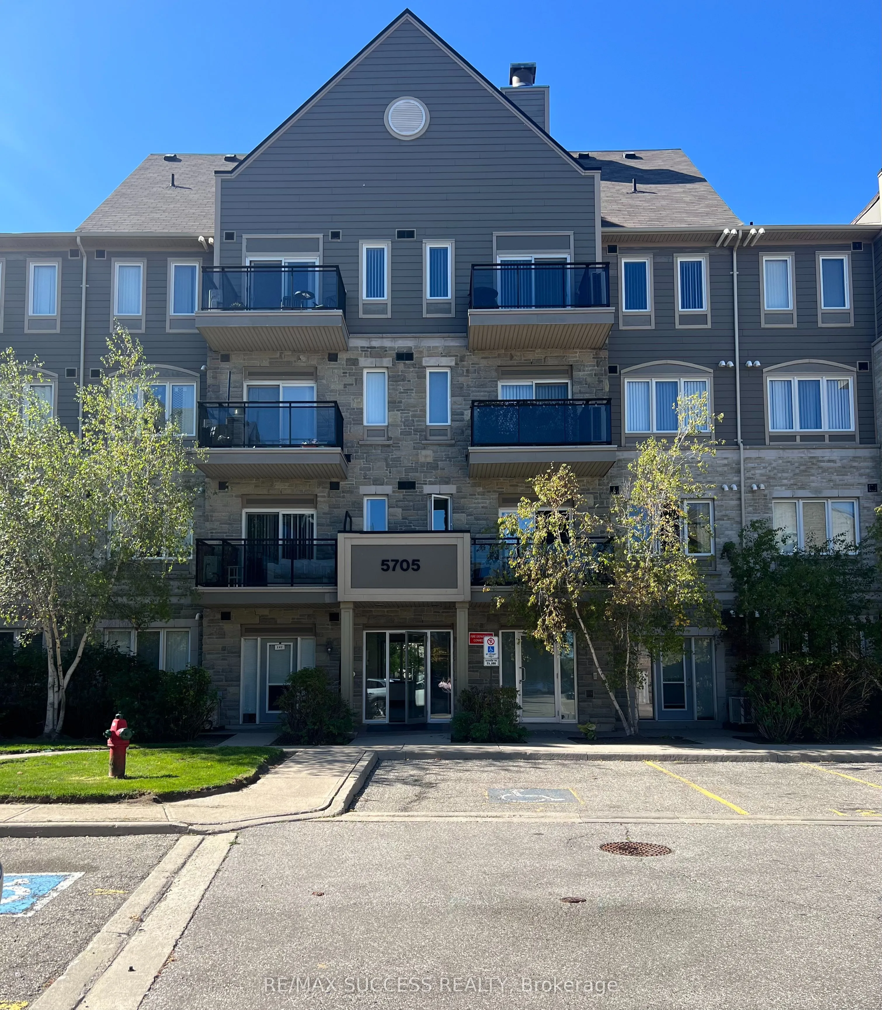 5705 Long Valley Road N, #211