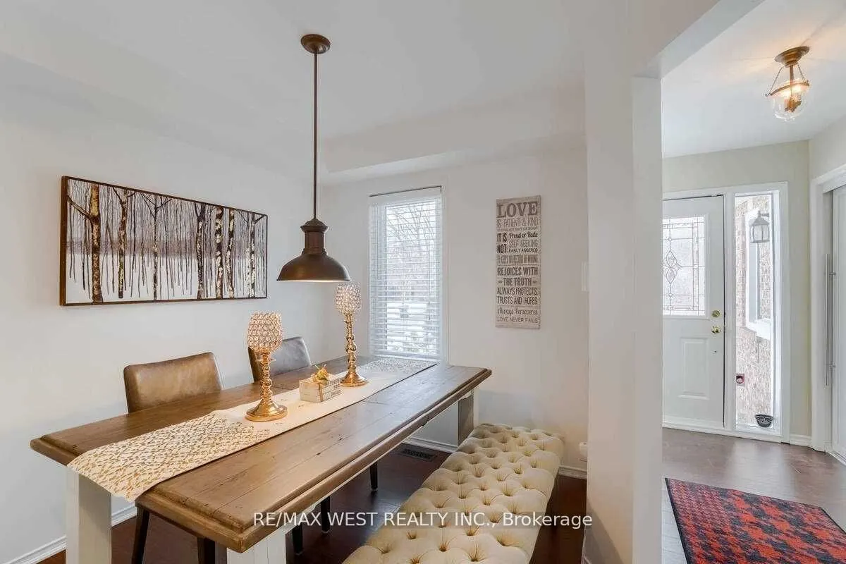 84 Mullis Crescent, #Main