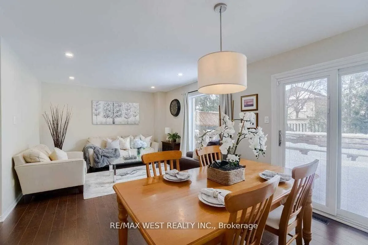 84 Mullis Crescent, #Main