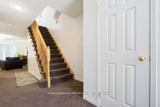 439 Aspendale Crescent