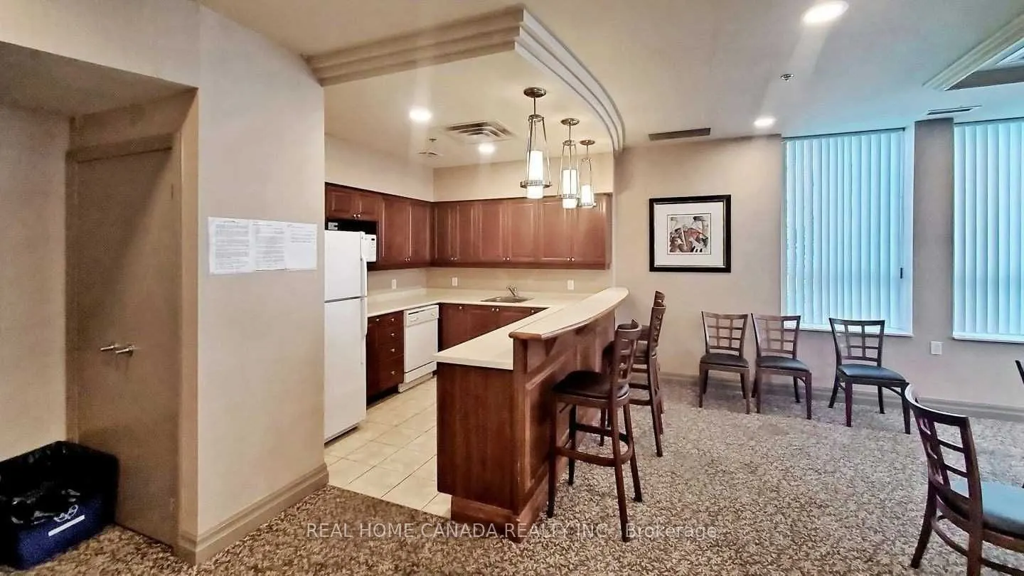 4879 Kimbermount Avenue, #1406