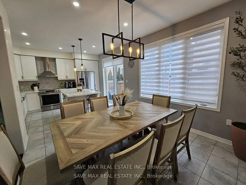 105 Whitlock Avenue E, #Upper